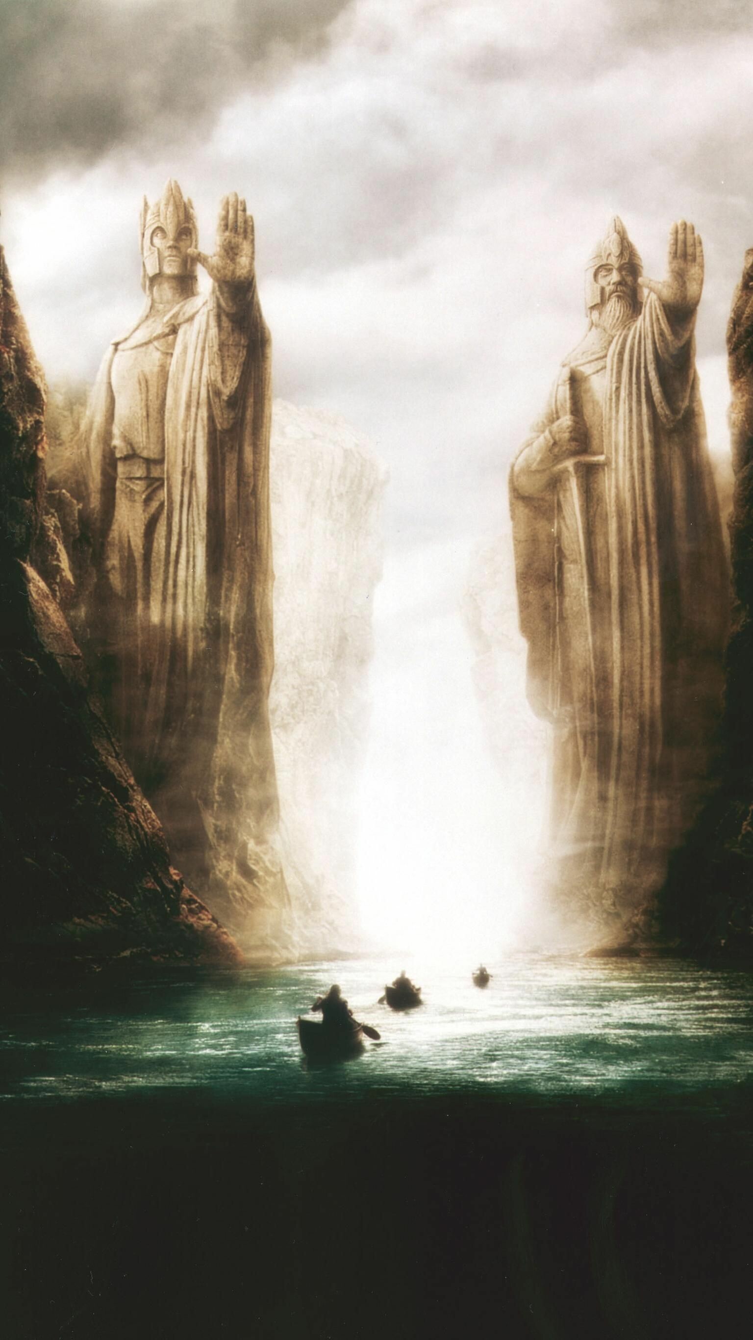 The Lord of the Rings: The Fellowship of the Ring, A 2001 epic fantasy adventure film directed by Peter Jackson. 1540x2740 HD Background.