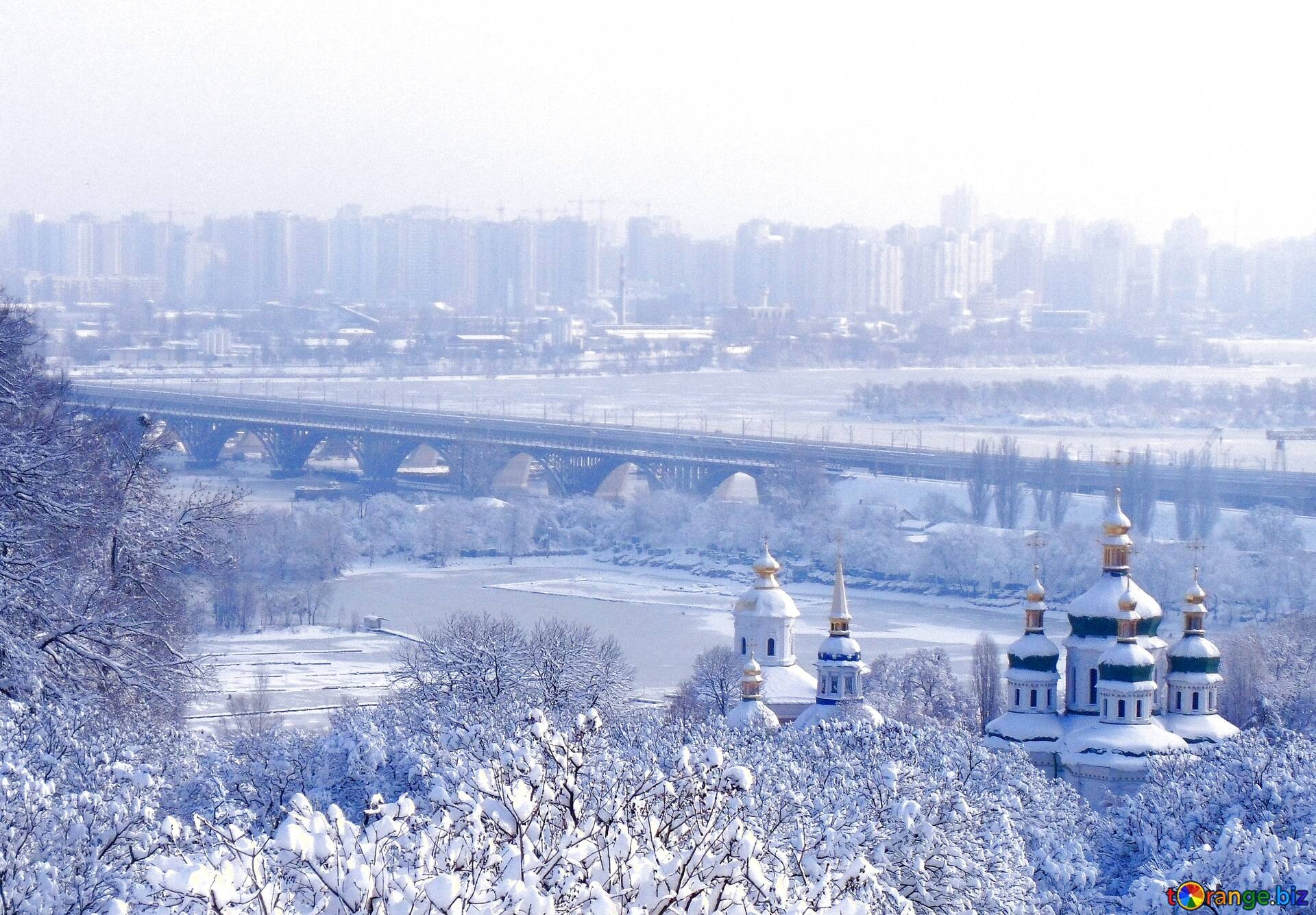 Winter landscape in Kyiv, Scenic view of Kyiv in winter, Free stock photo, Snow-covered Kyiv, 1920x1340 HD Desktop