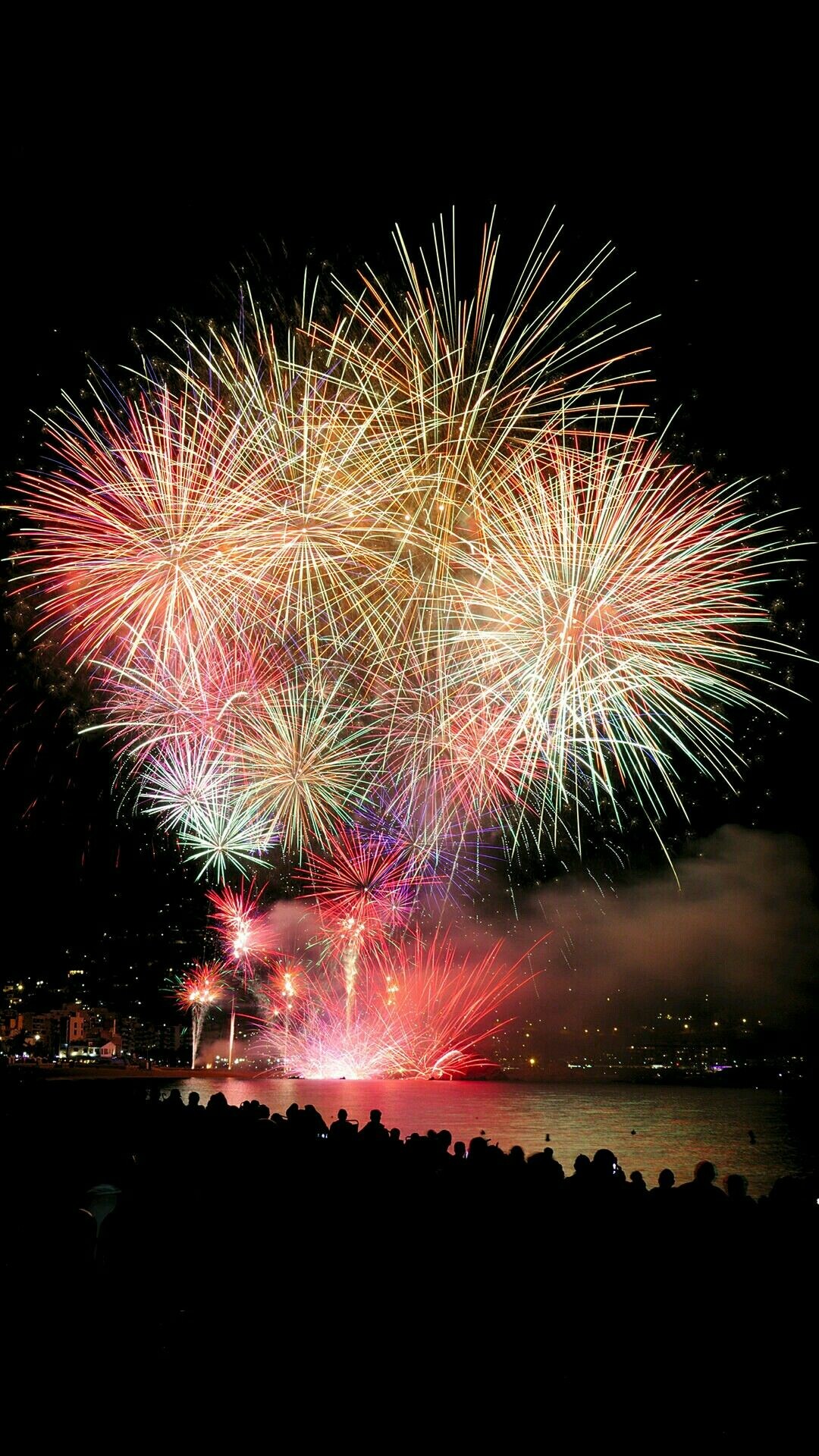 Firework: Popular way of celebrating Independence Day on July 4th. 1080x1920 Full HD Wallpaper.