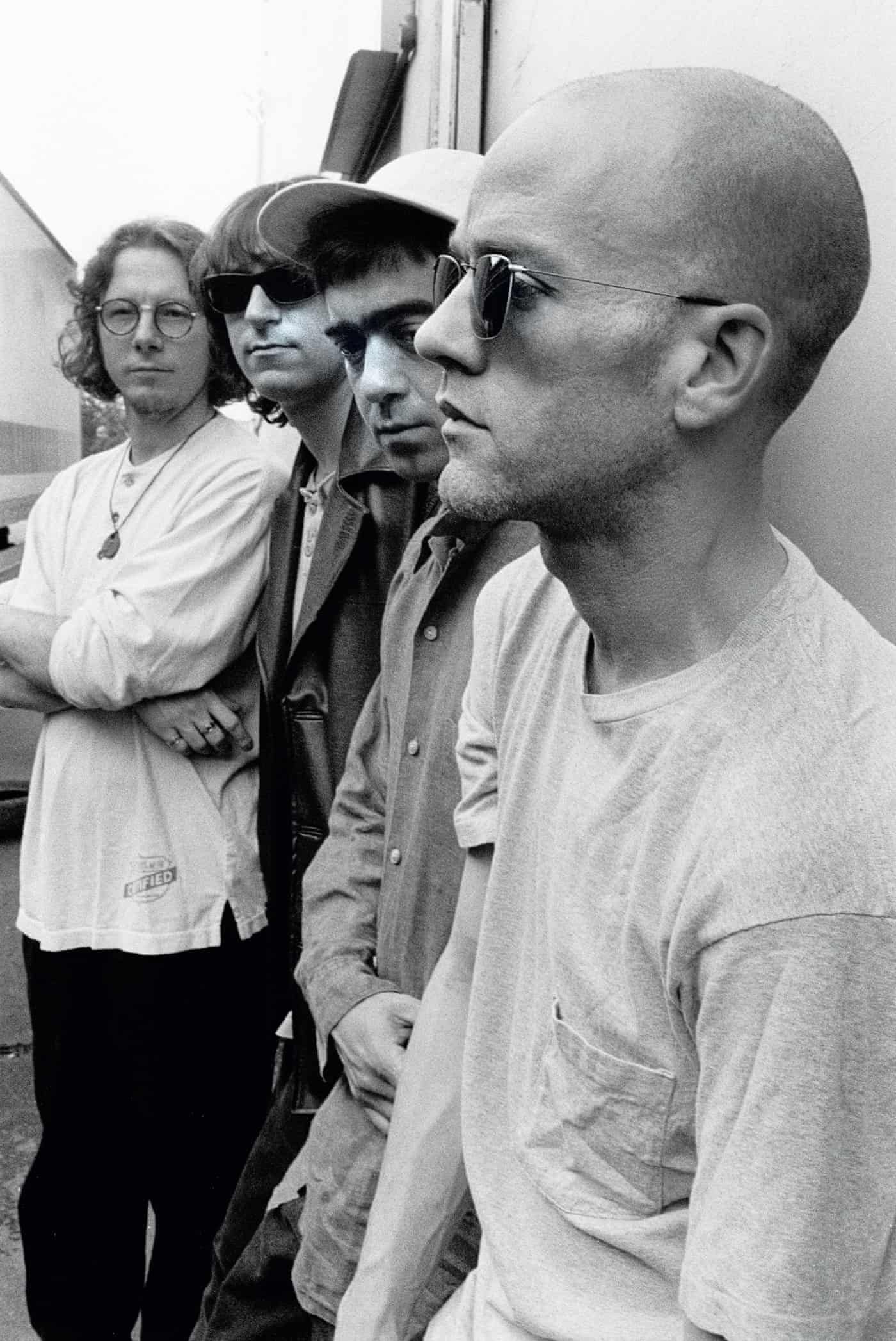R. E. M. Band, Australia 1995, Tom Sheehan, Music performance, 1400x2100 HD Phone