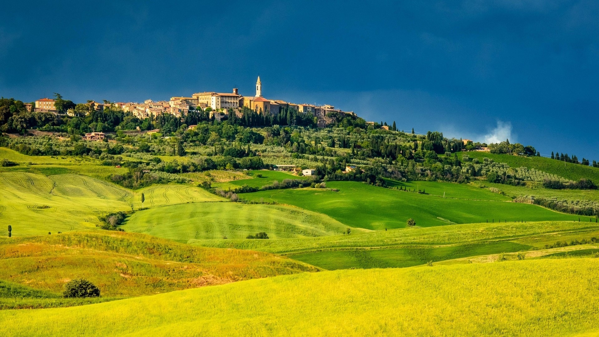 Pienza in Tuscany, Charming town, Historic beauty, Tuscan elegance, 1920x1080 Full HD Desktop