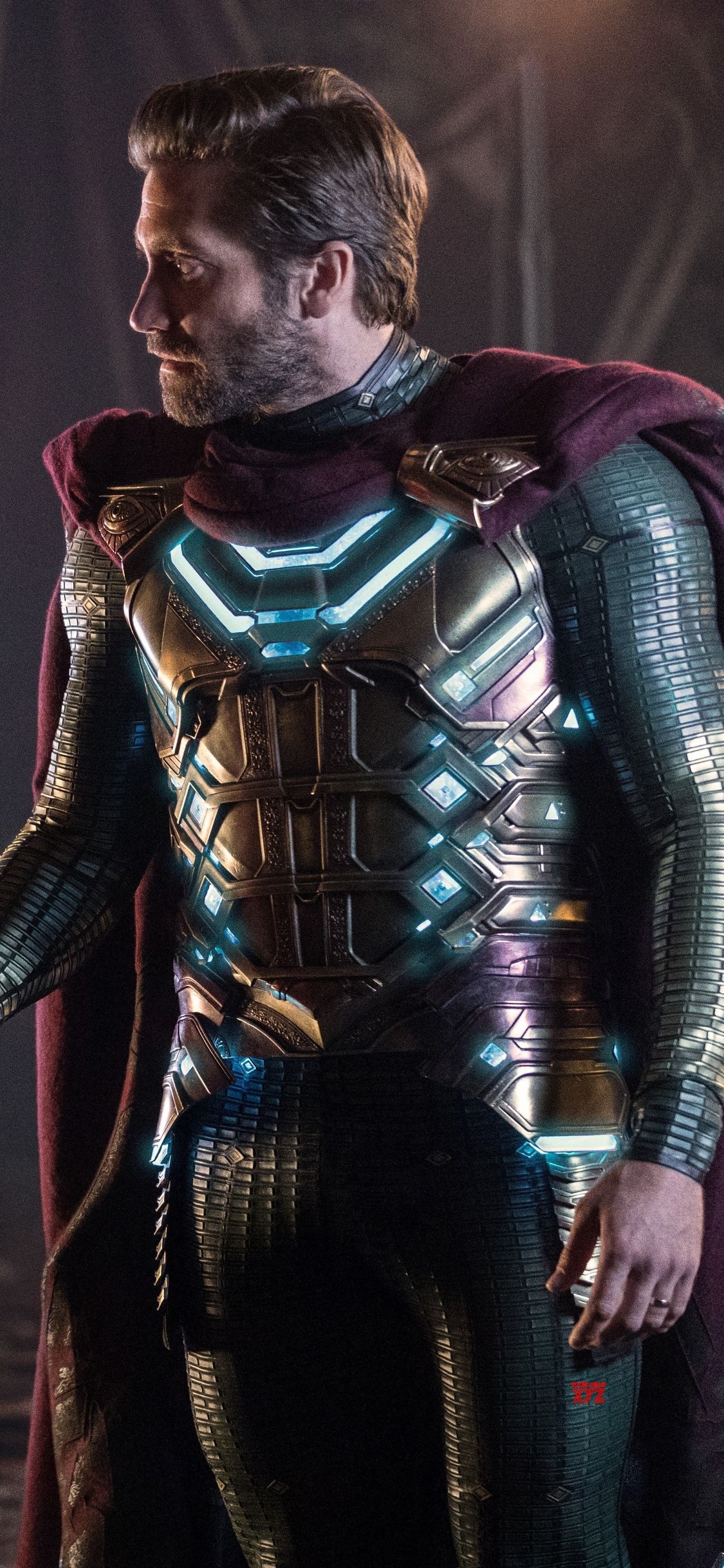 Spider-Man: Far From Home, Mysterio and Spiderman, iPhone wallpapers, 1130x2440 HD Handy