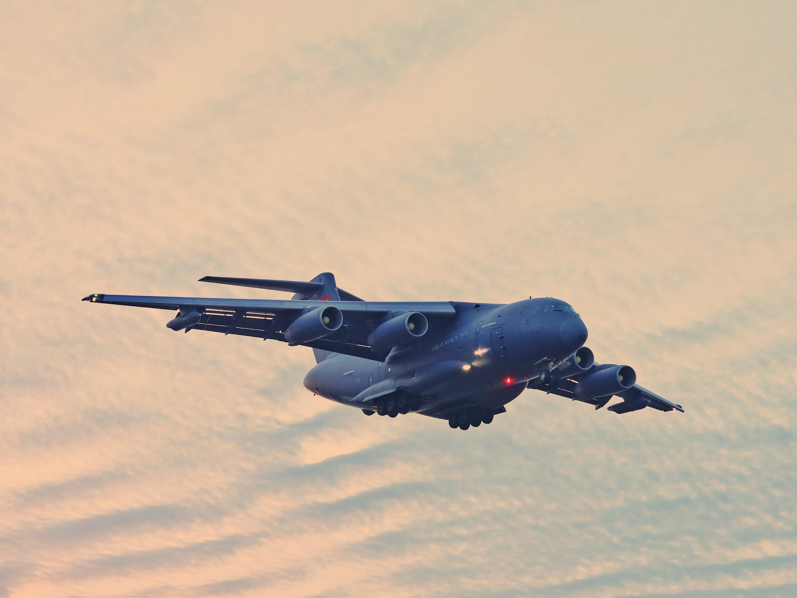 Xian Y, Chinese military, Transport aircraft, Air Force, 2560x1920 HD Desktop
