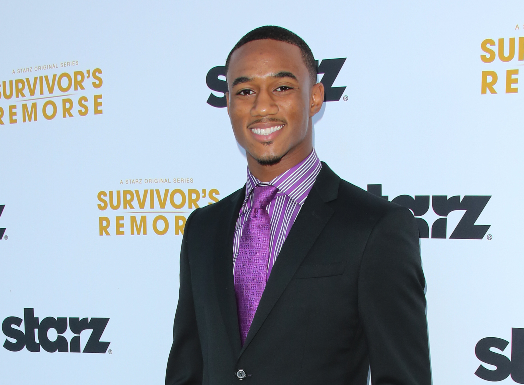 Jessie T. Usher: Cam Calloway, Survivor's Remorse, An American comedy-drama that aired on Starz. 2090x1540 HD Background.