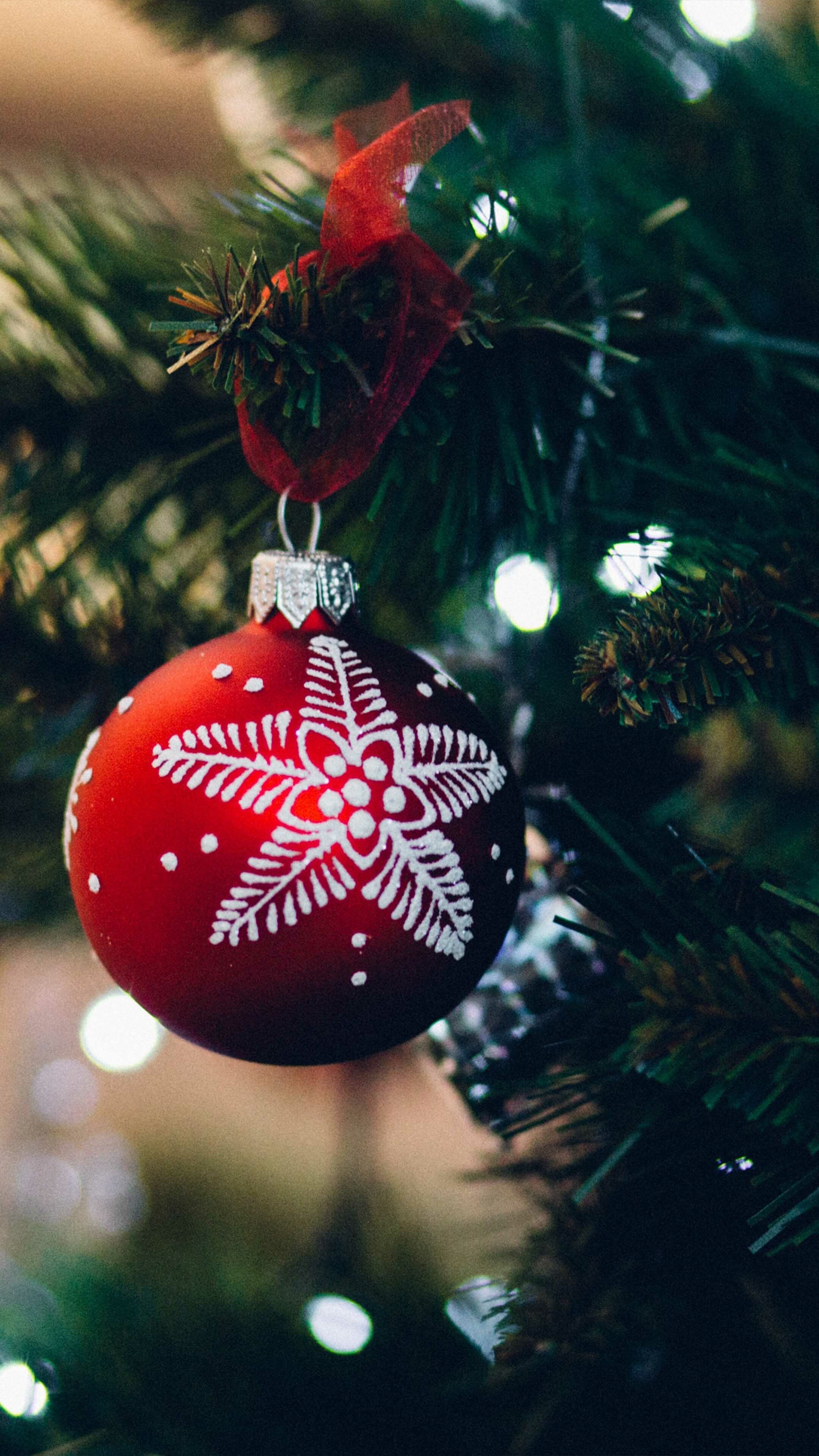 Christmas Ornament: Festive, Xmas tree and baubles. 2160x3840 4K Wallpaper.