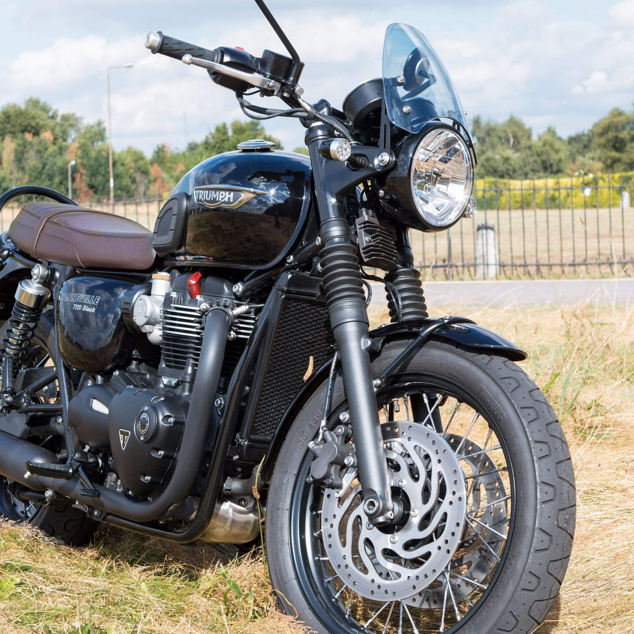 Triumph Bonneville T120 classic windshield, Dart Flyscreens Germany edition, Enhancing motorcycle aesthetics, Wind protection at its best, 2050x2050 HD Phone