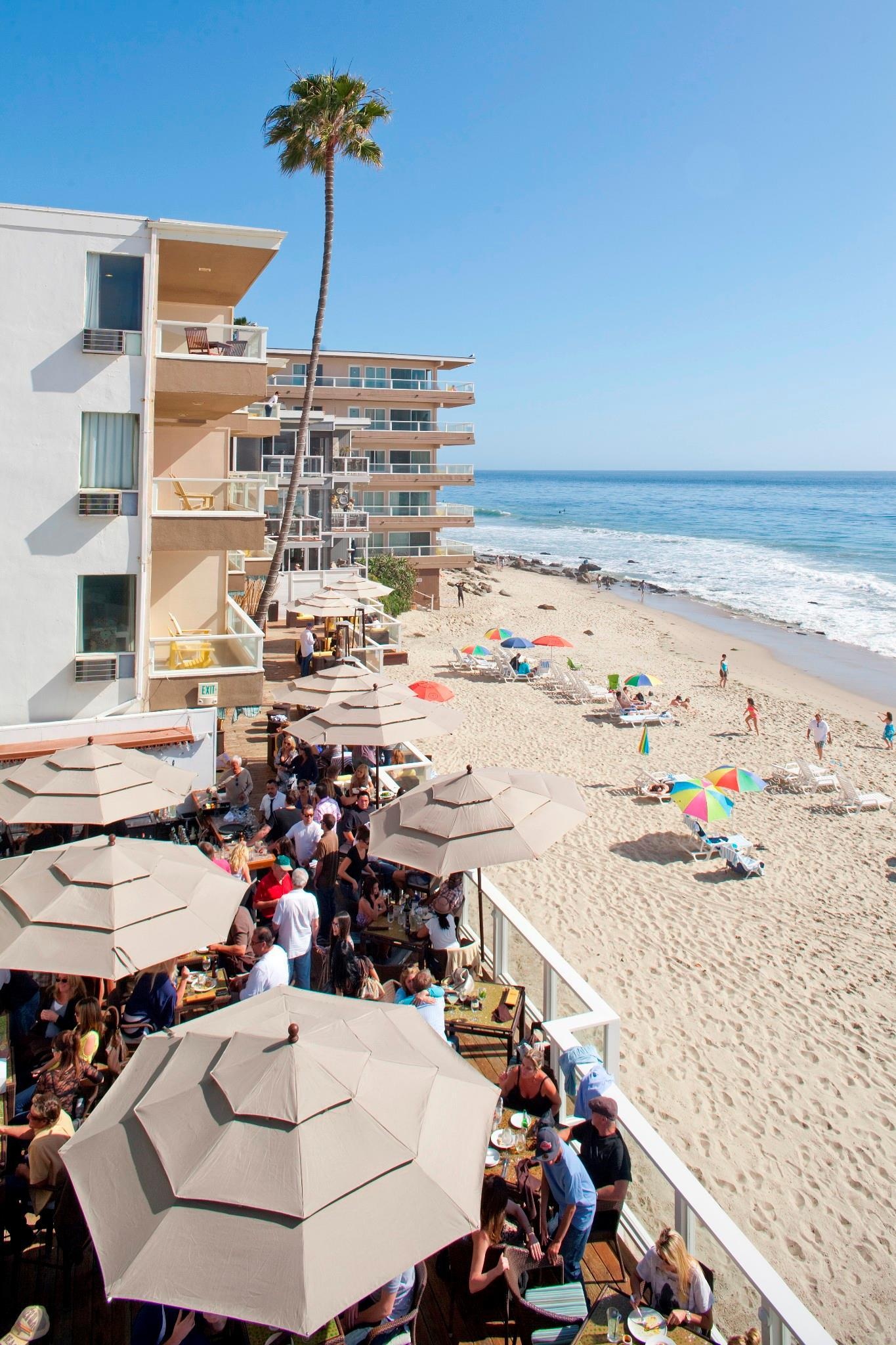 Laguna Beach hotels, Starting at $61/night, HotelsCombined's best deals, Find your perfect stay, 1370x2050 HD Phone