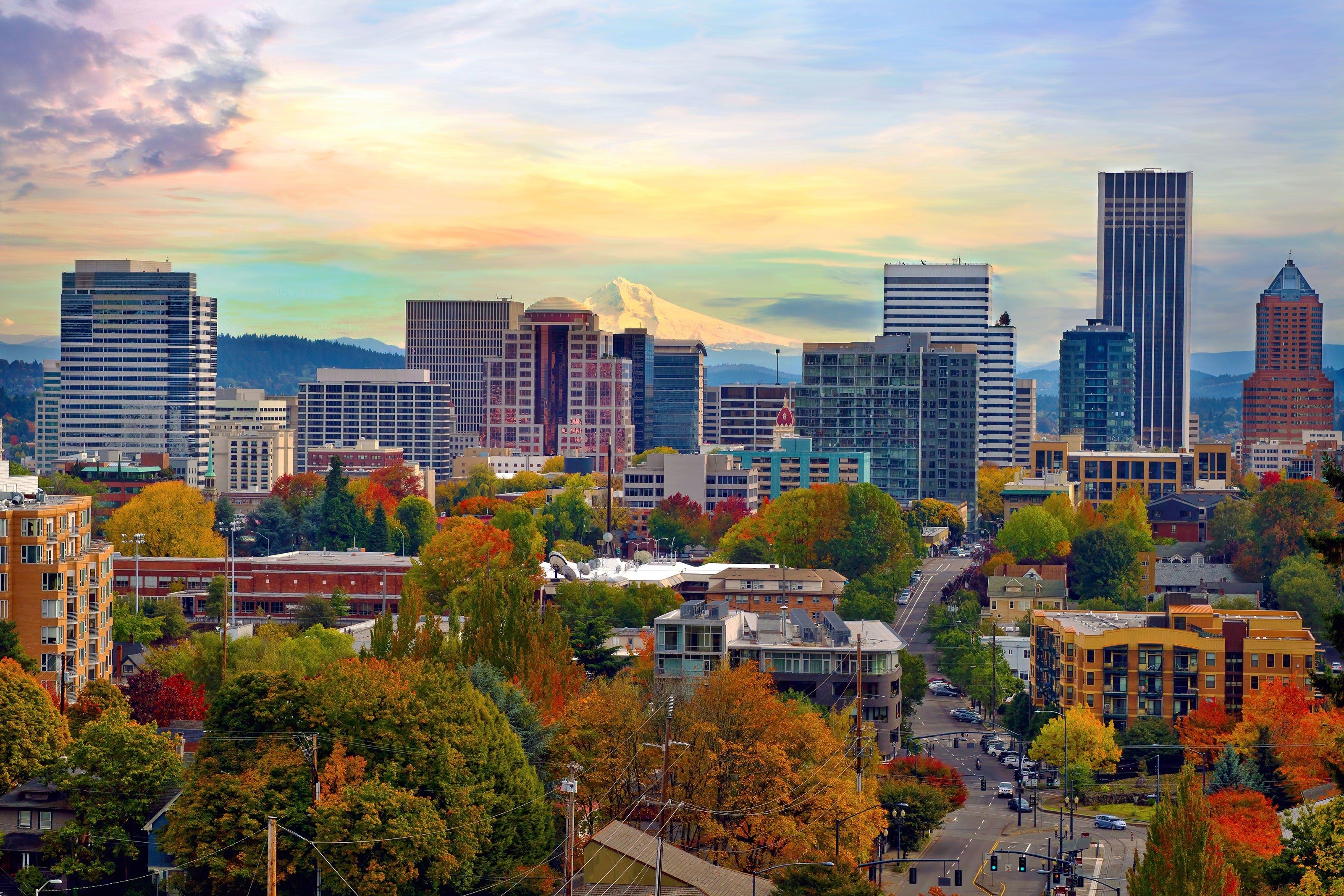 Portland Oregon Skyline, Weekend getaway, Downtown vibes, Urban exploration, 3200x2140 HD Desktop