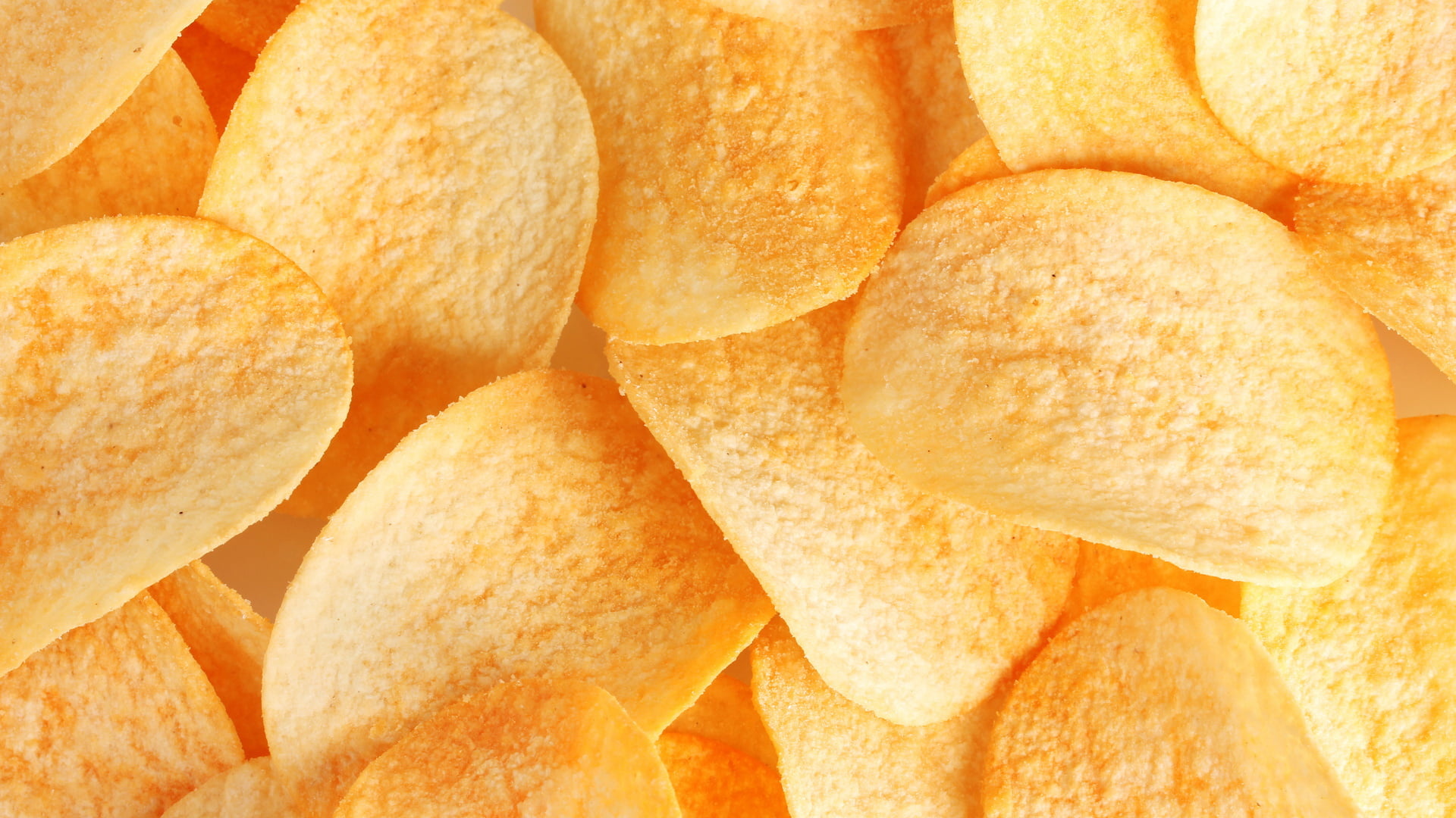 Crunchy potato chips, High-definition wallpaper, Snack time goodness, Crispy and irresistible, 1920x1080 Full HD Desktop