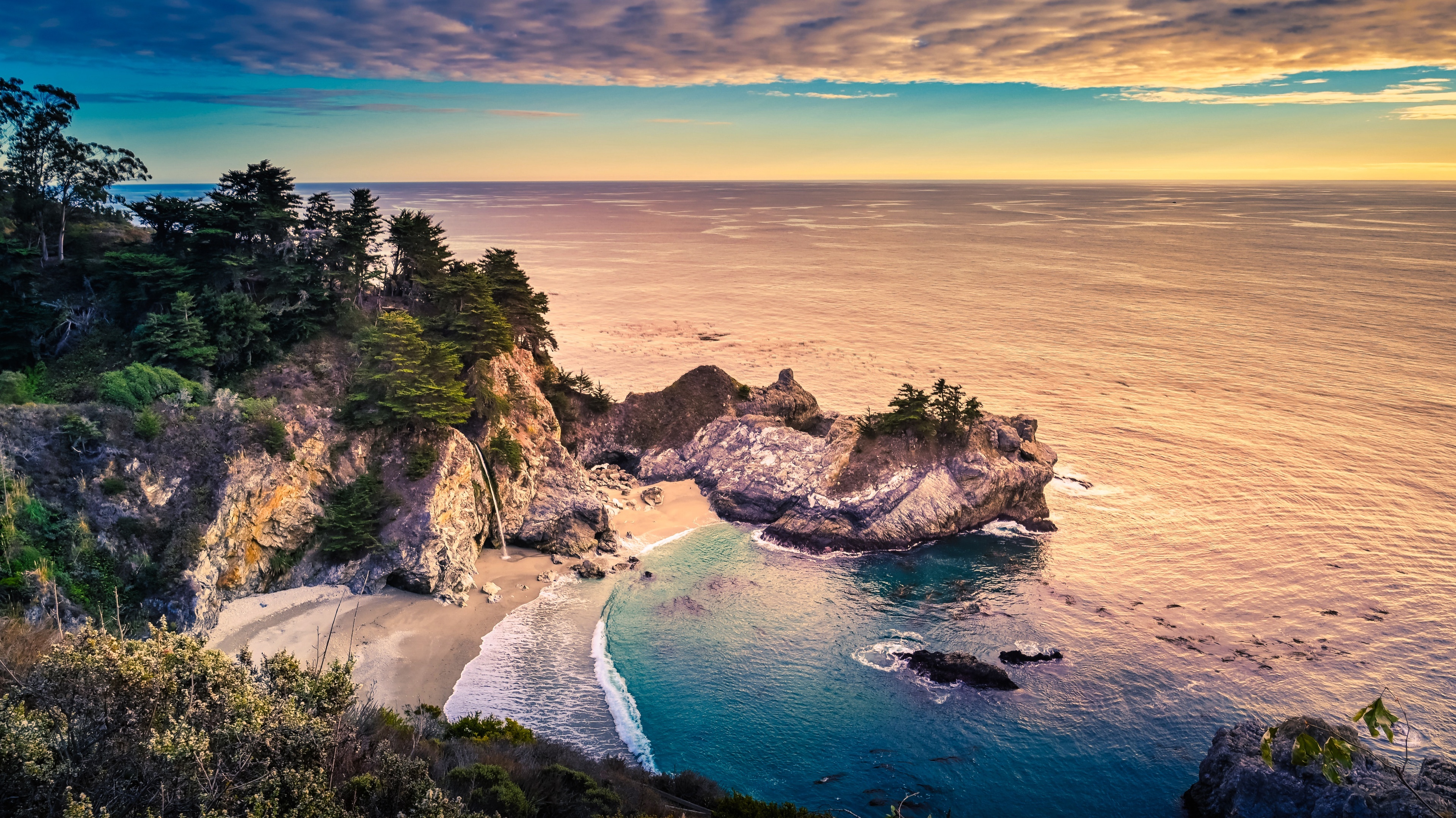 Big Sur's rocky charm, California's scenic beauty, Seascape paradise, Nature's wonder, 3840x2160 4K Desktop