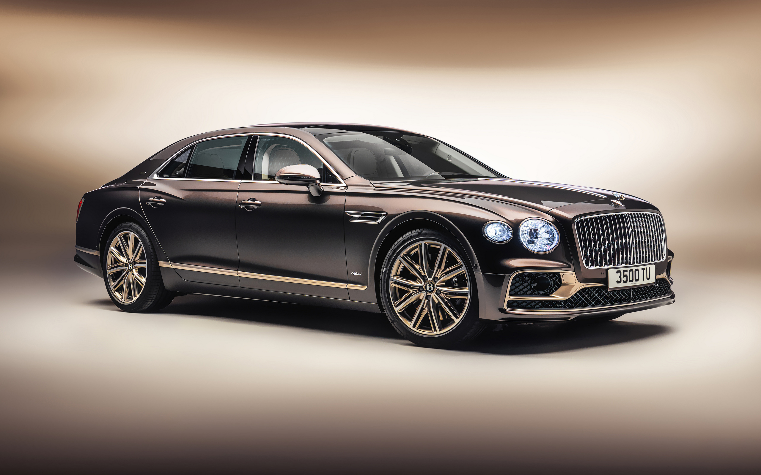 Bentley Flying Spur, Hybrid model, Futuristic luxury, Cutting-edge design, 2560x1600 HD Desktop