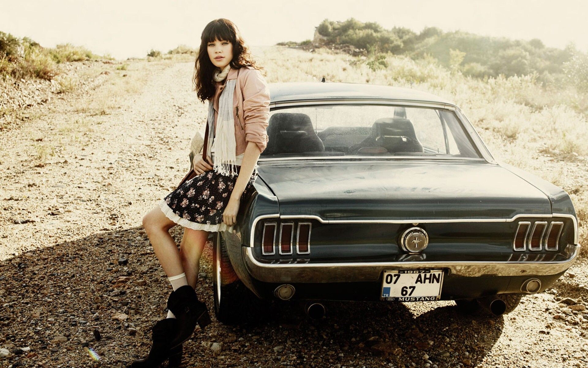Girls and Muscle Cars: Retro car, Ford Mustang, American-made two-door sports coupe with powerful gas powered engine. 1920x1200 HD Background.