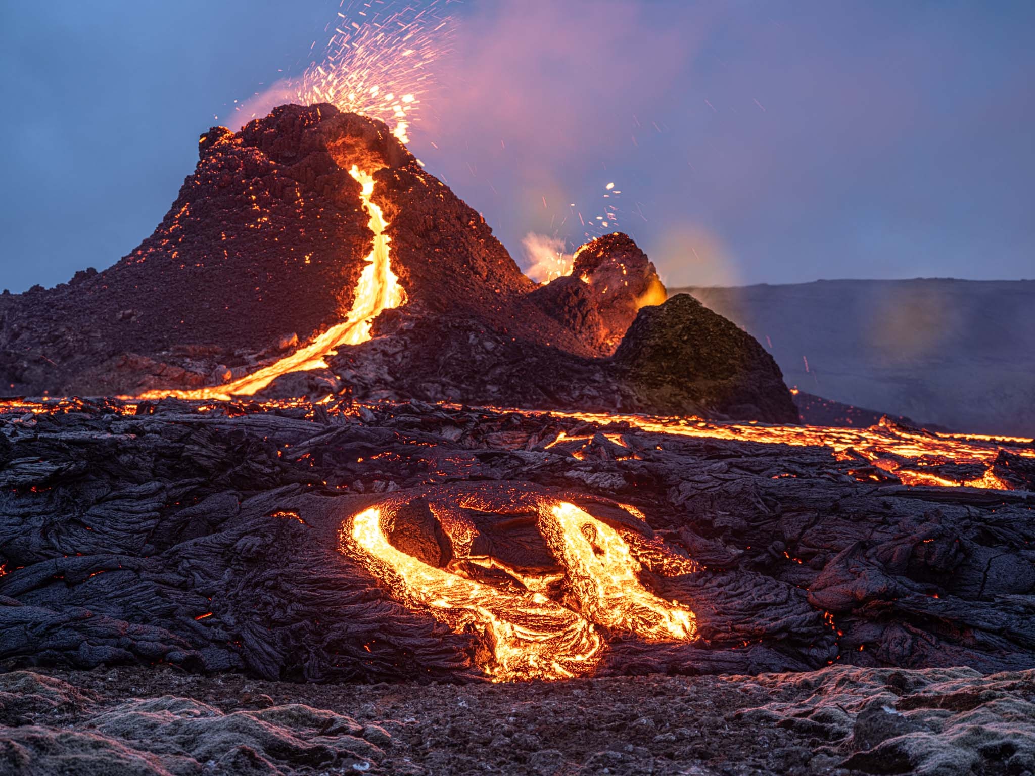 Erupting volcano, Iceland adventure, Stunning photographs, Andys travel blog, 2050x1540 HD Desktop
