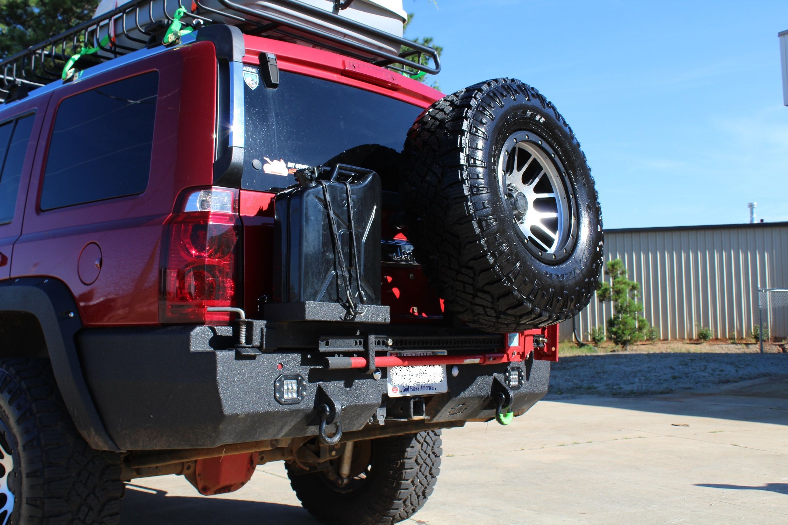 Jeep Commander, Rear bumper, Back up sensors, Tow point, 2600x1730 HD Desktop