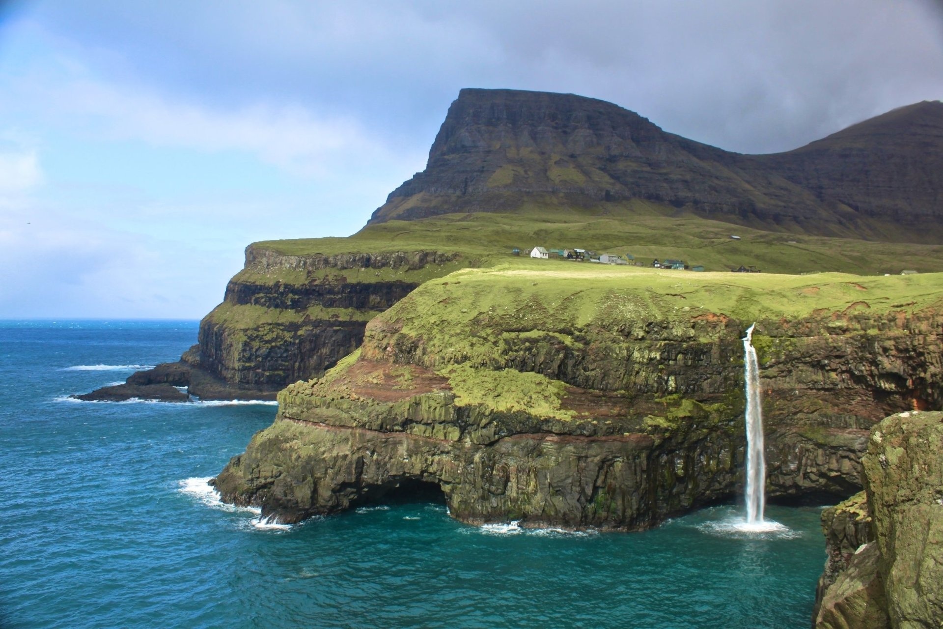 Faroe Islands, Gasadalur village, Hidden gem, Durkeema's sub gallery, 1920x1280 HD Desktop