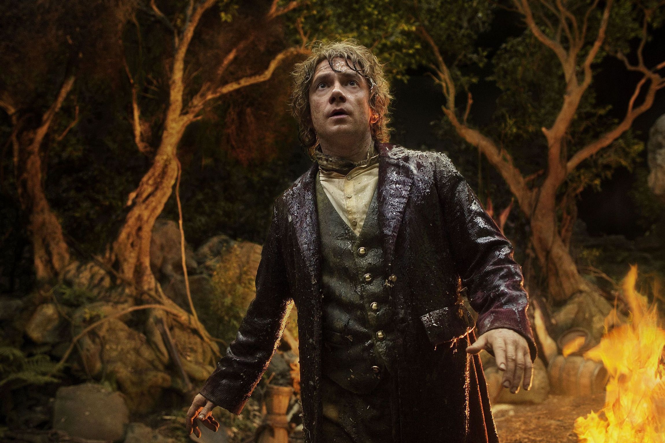 Bilbo Baggins character, Phone and desktop wallpapers, Iconic images, Adventure companion, 2300x1540 HD Desktop