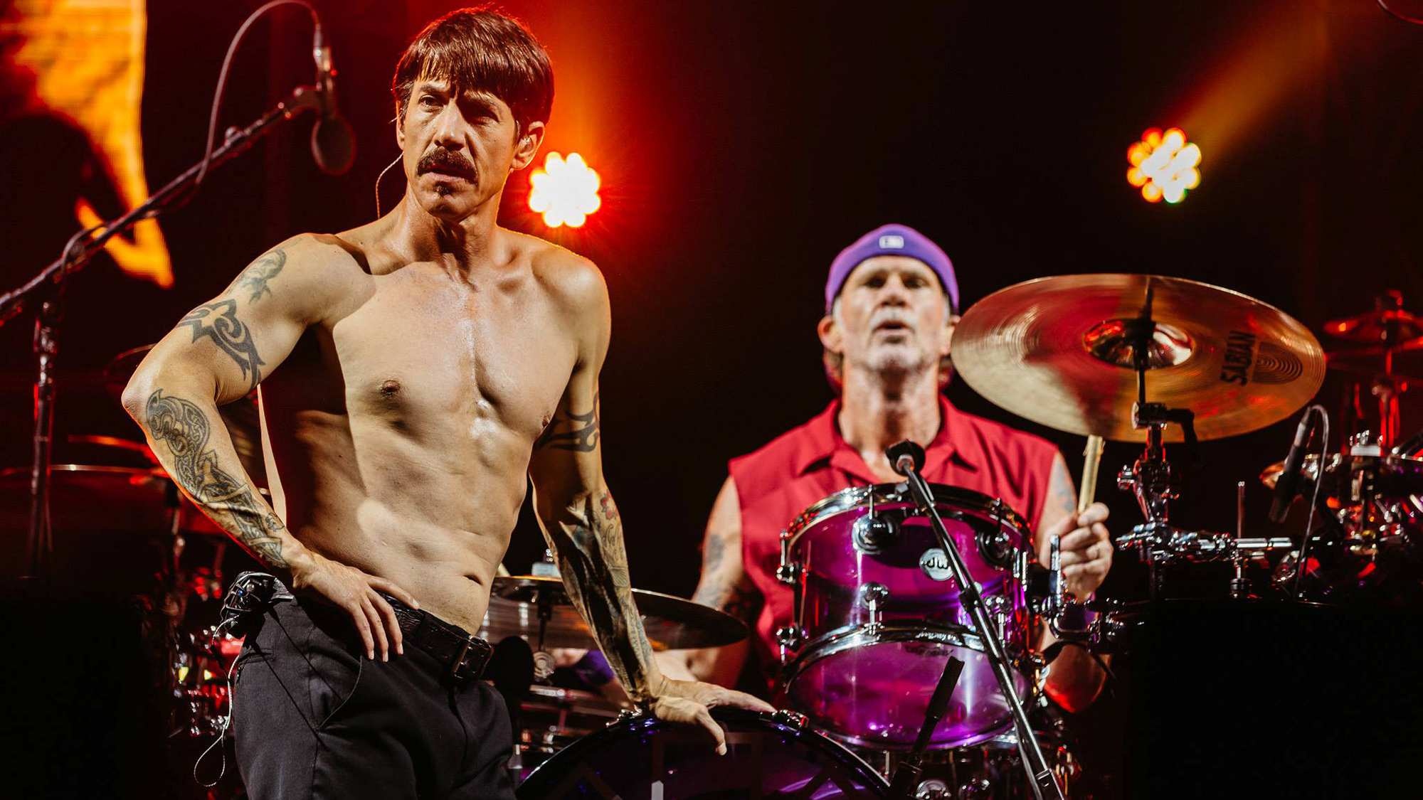 Red Hot Chili Peppers: Album number 12 from the Los Angeles rockers, Hit the top spot of the Billboard 200. 2000x1130 HD Background.