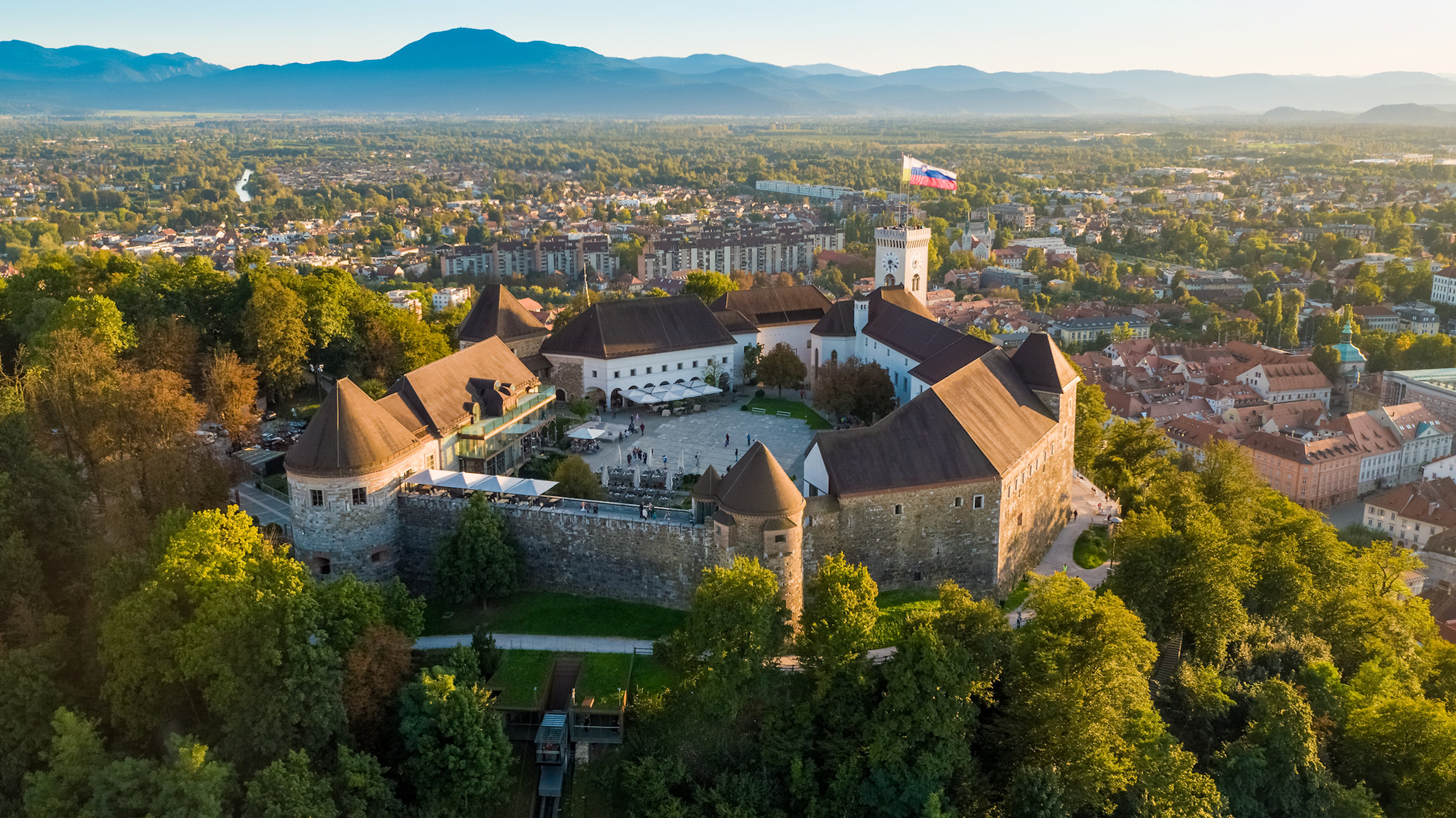 Ljubljana Castle photos, Inspire you to visit, Travel Slovenia, 2500x1410 HD Desktop