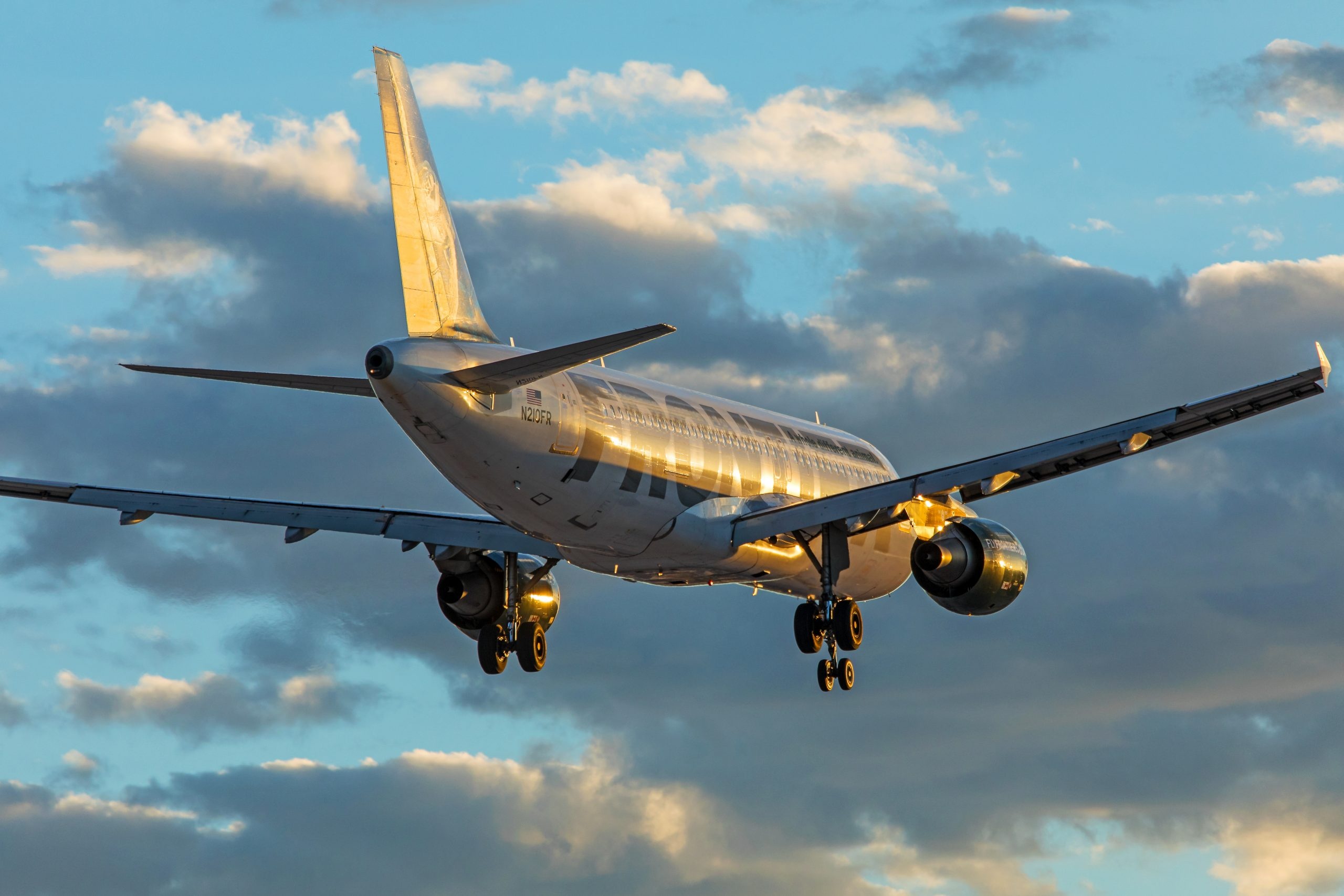 Frontier Airlines, New Florida routes, Travel updates, 2560x1710 HD Desktop