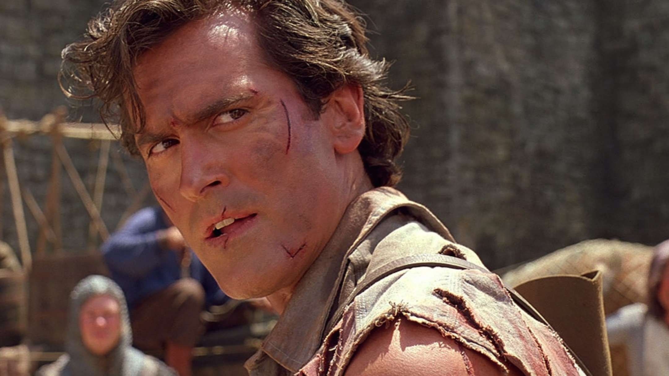 Bruce Campbell: Army of Darkness, A 1992 American comedy horror film, The third installment in the Evil Dead franchise. 2170x1220 HD Background.