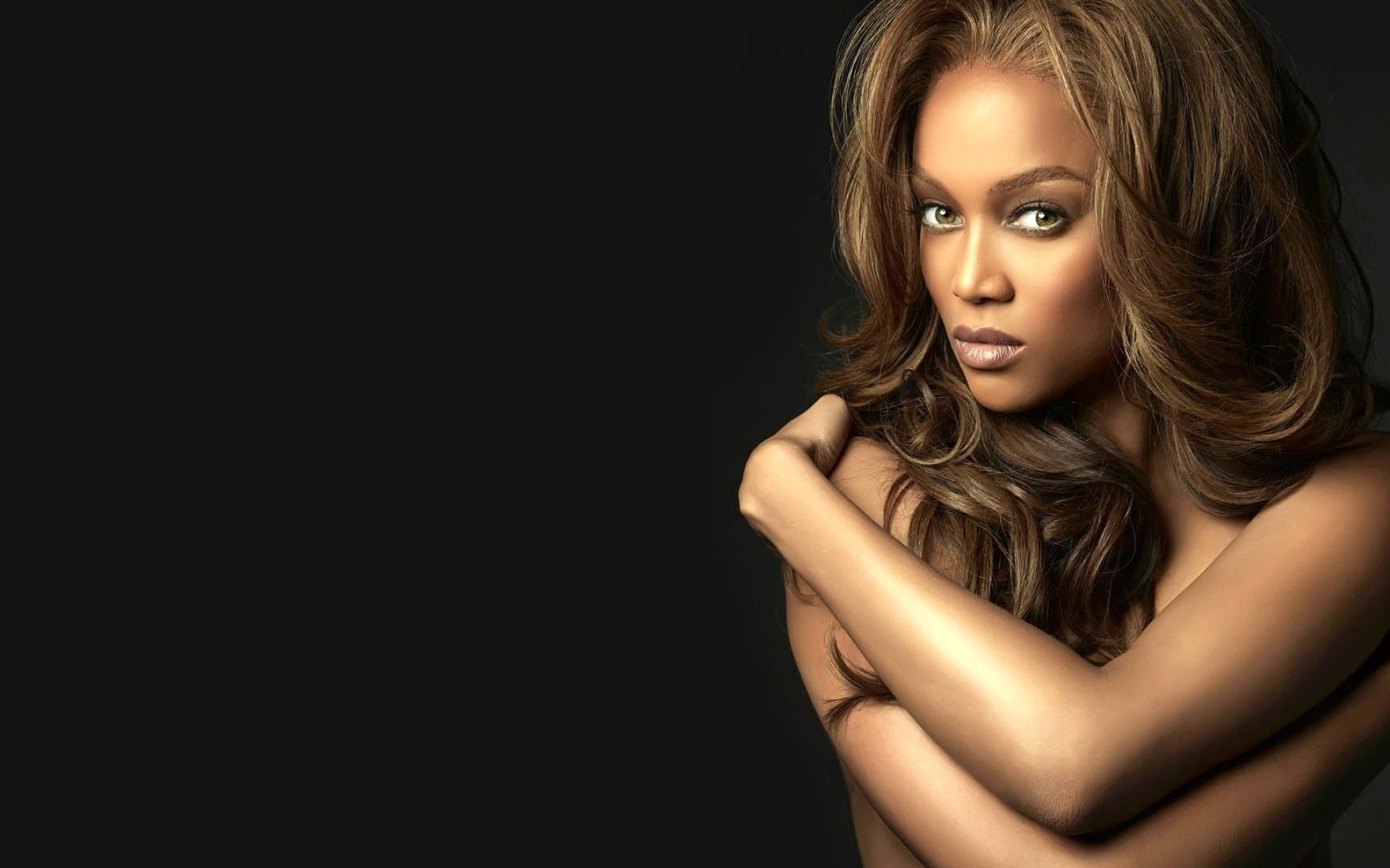 Tyra Banks, Stunning wallpapers, Download for free, High-quality backgrounds, 1920x1200 HD Desktop