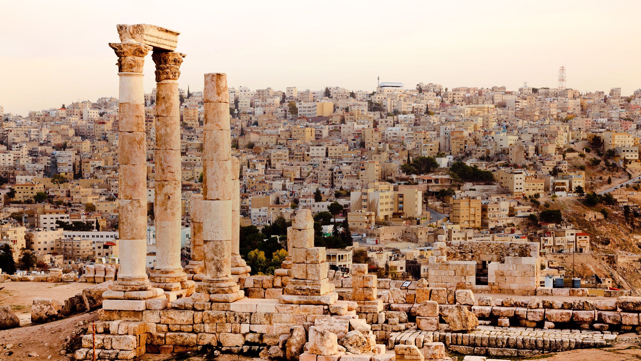 Amman Jordan wallpapers, Urban landscapes, Modern cityscape, Architectural marvels, 2560x1440 HD Desktop