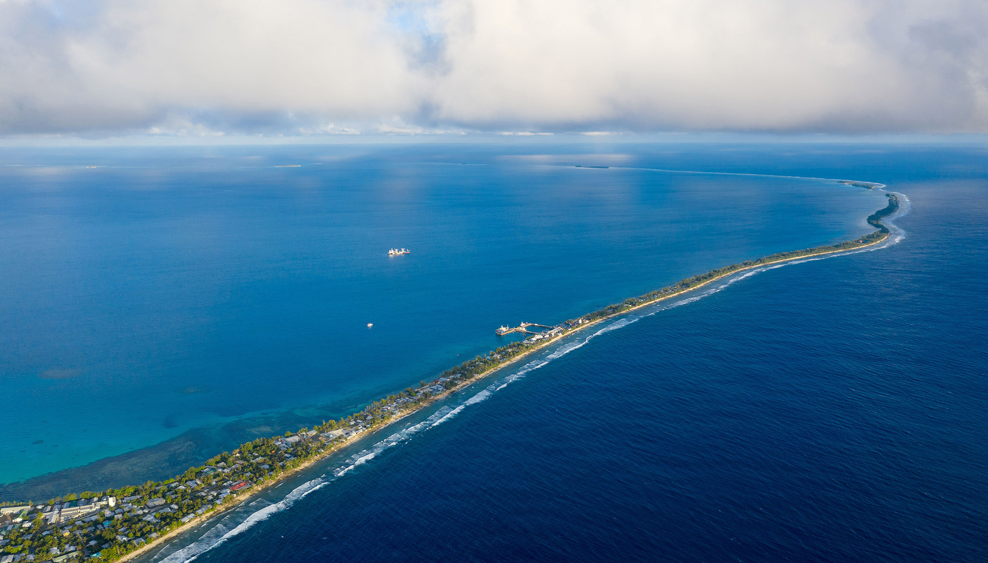 Tuvalu travels, Rising seas, Climate change impact, Environmental crisis, 1950x1120 HD Desktop