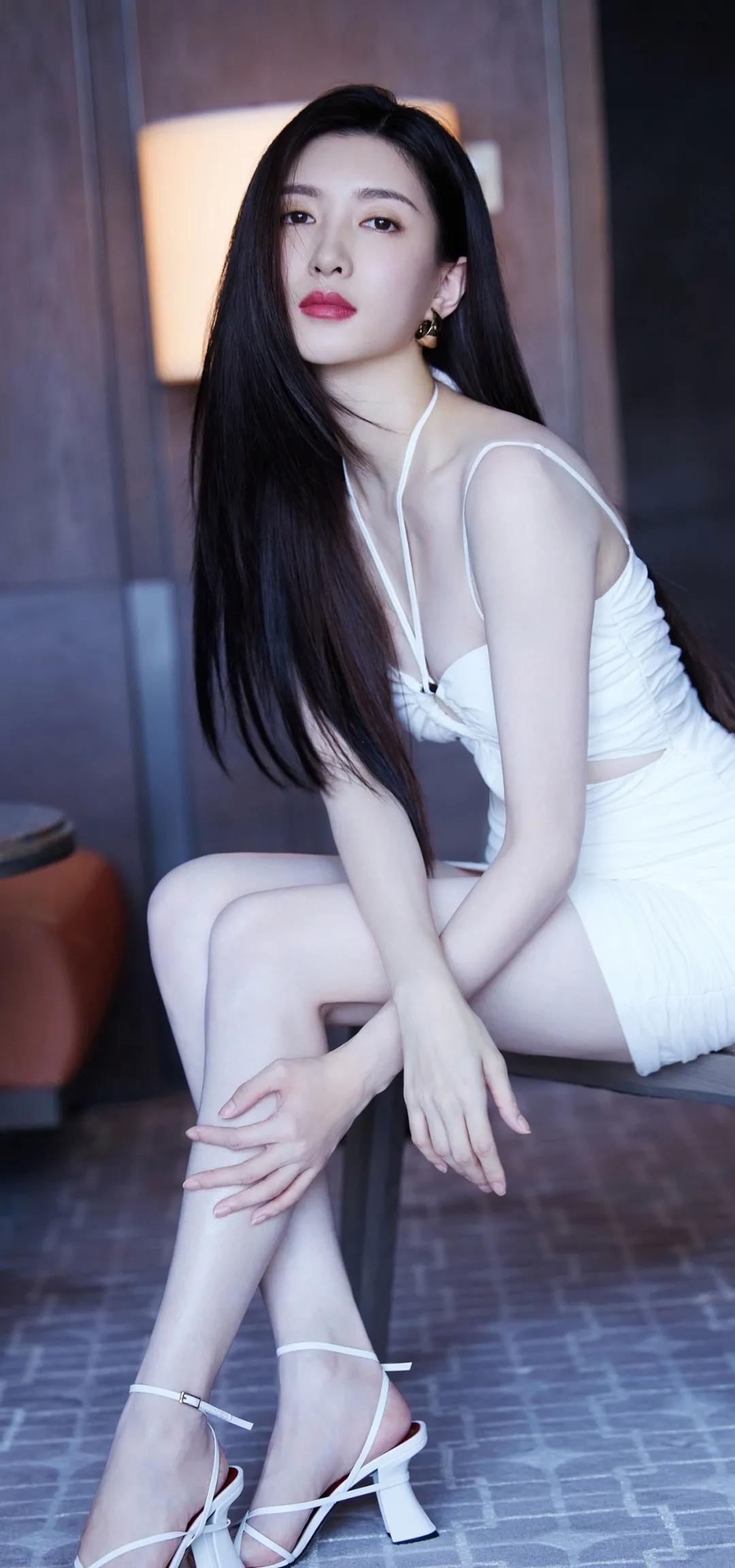 Shuying Jiang, TV show star, Movie star, Celebrity, 1080x2310 HD Phone