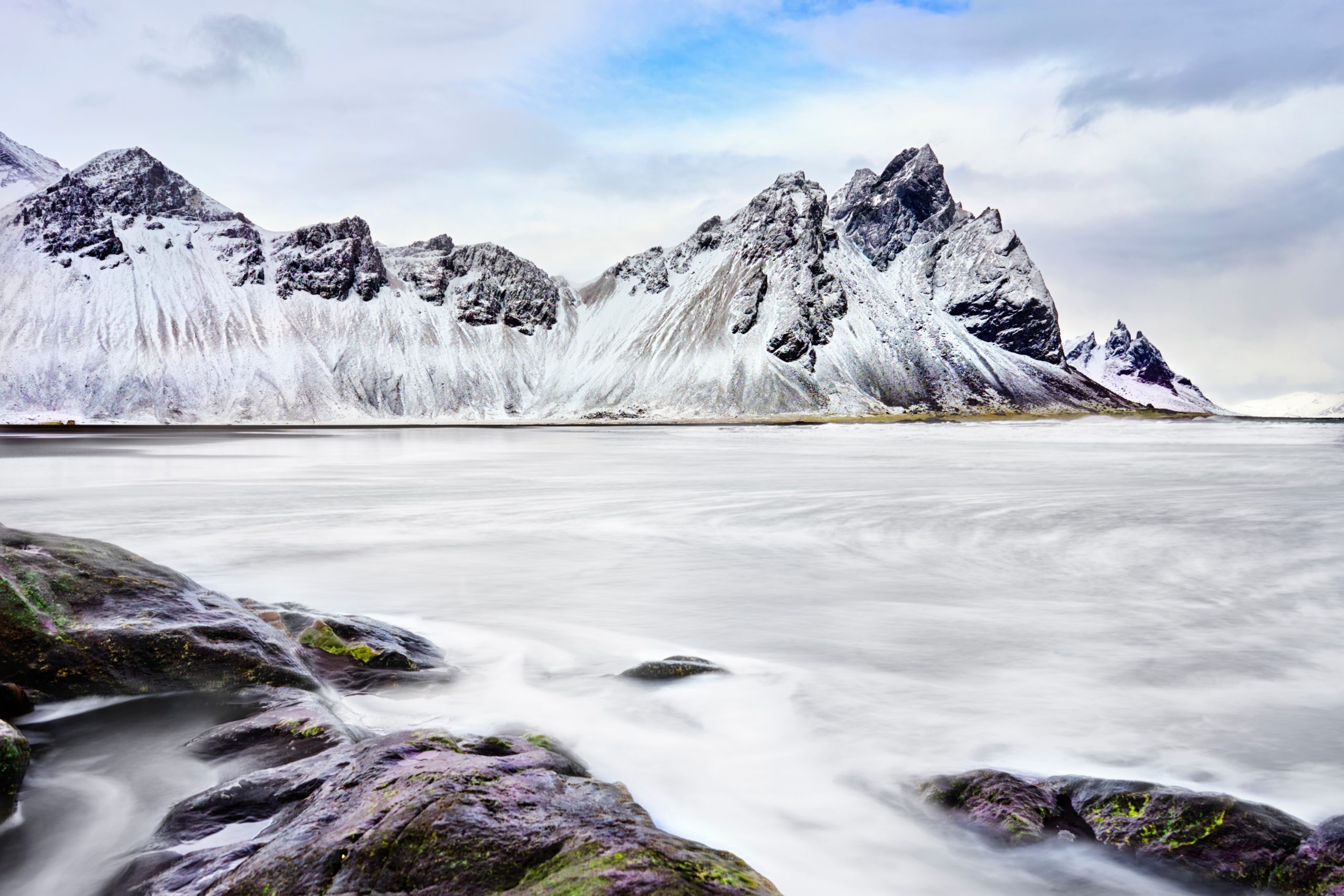 Vestrahorn, Wraxia retreat, Disordered beauty, Welcome to essentials, 2560x1710 HD Desktop