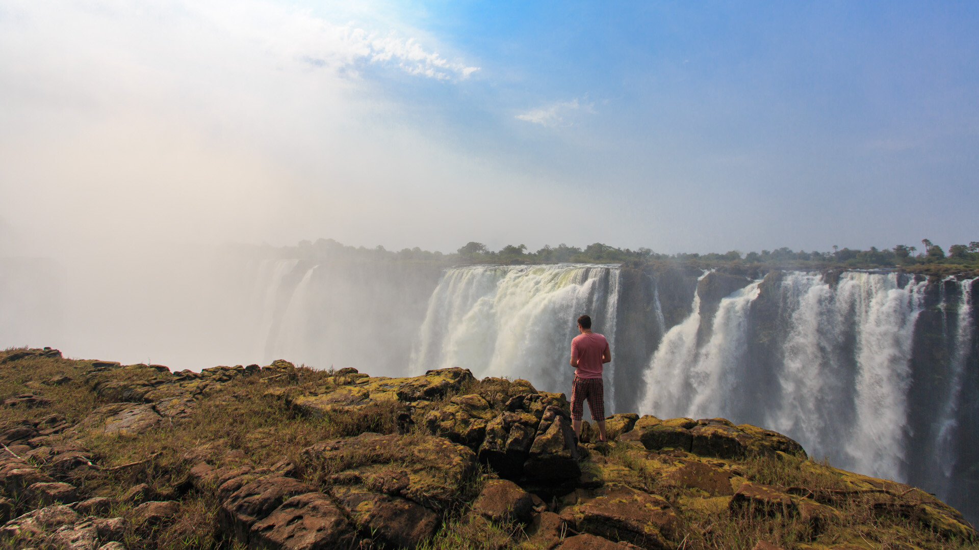 Victoria Falls: David Livingstone, Zambia, Mosi-oa-Tunya. 1920x1080 Full HD Background.