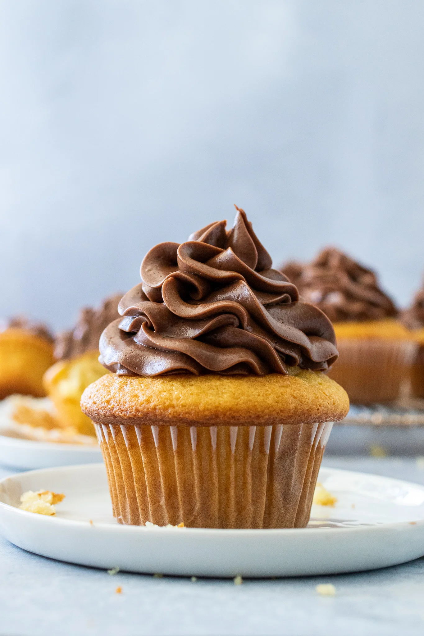 Perfect cupcakes, Baking hacks, Irresistible treats, Ultimate sweetness, 1370x2050 HD Phone
