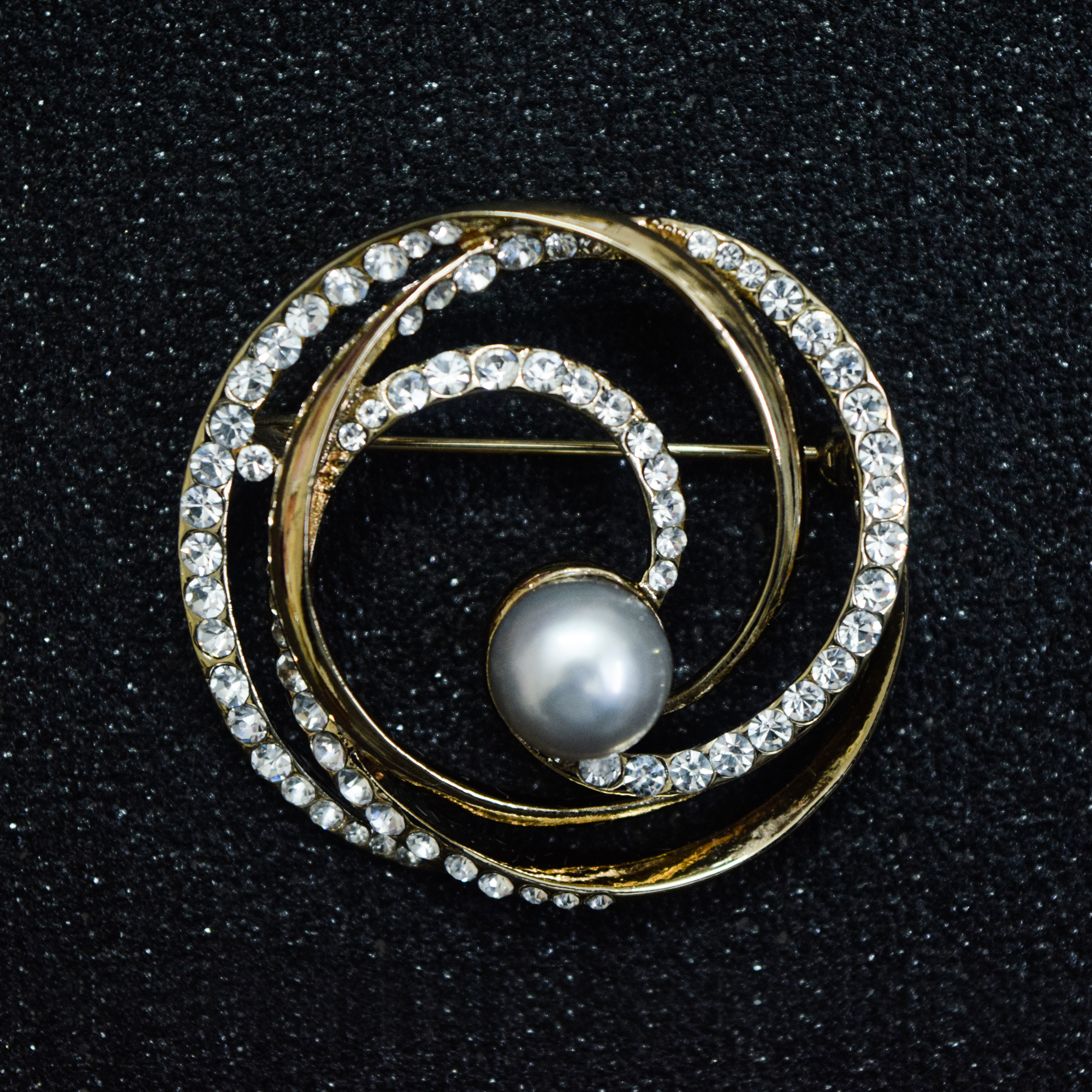 Designer pearl brooch, Saree pin, Turban pin, Fashion accessory, 2000x2000 HD Handy