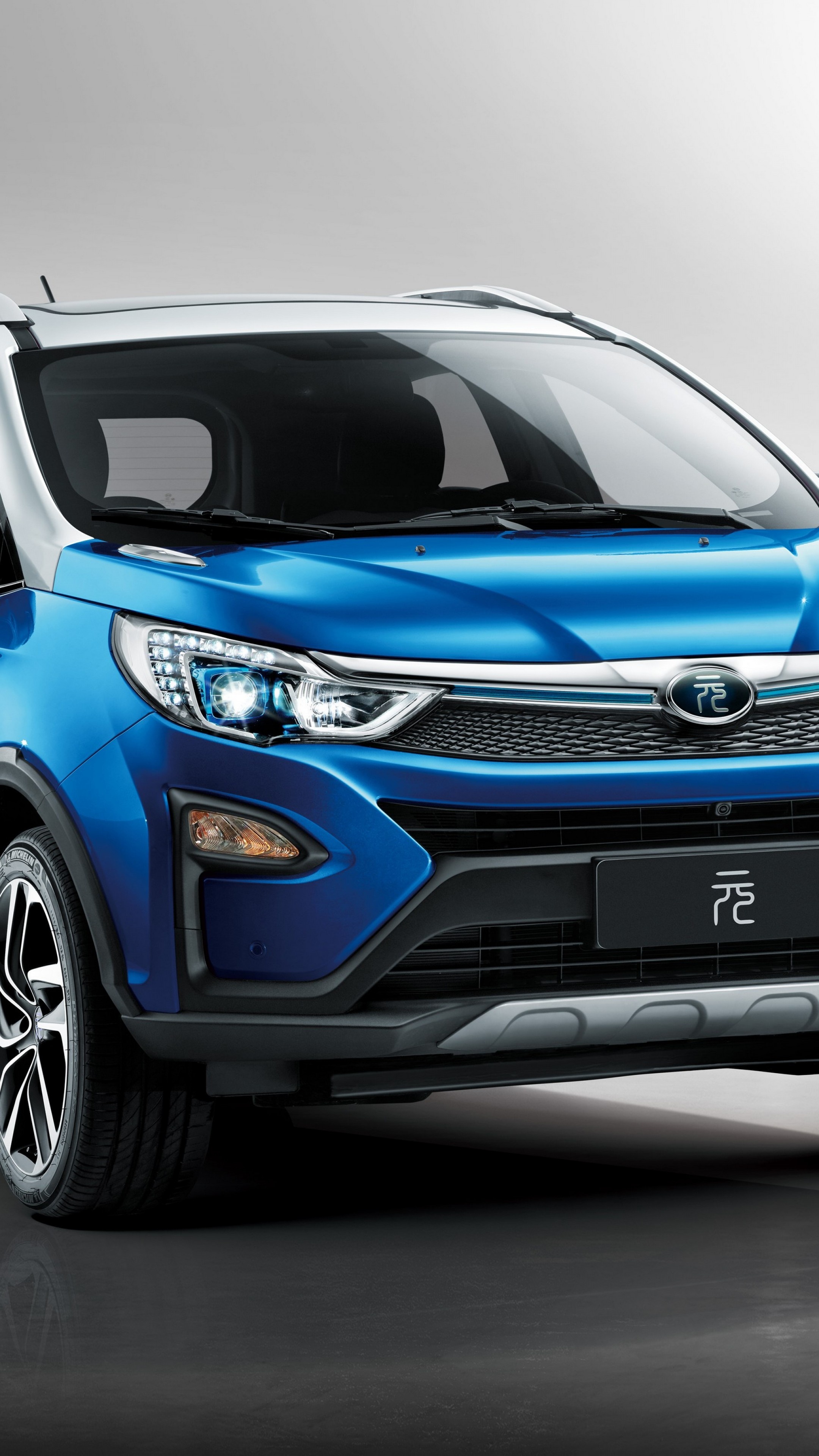 BYD Yuan crossover, Electric vehicle, Blue color, Modern design, 2160x3840 4K Handy