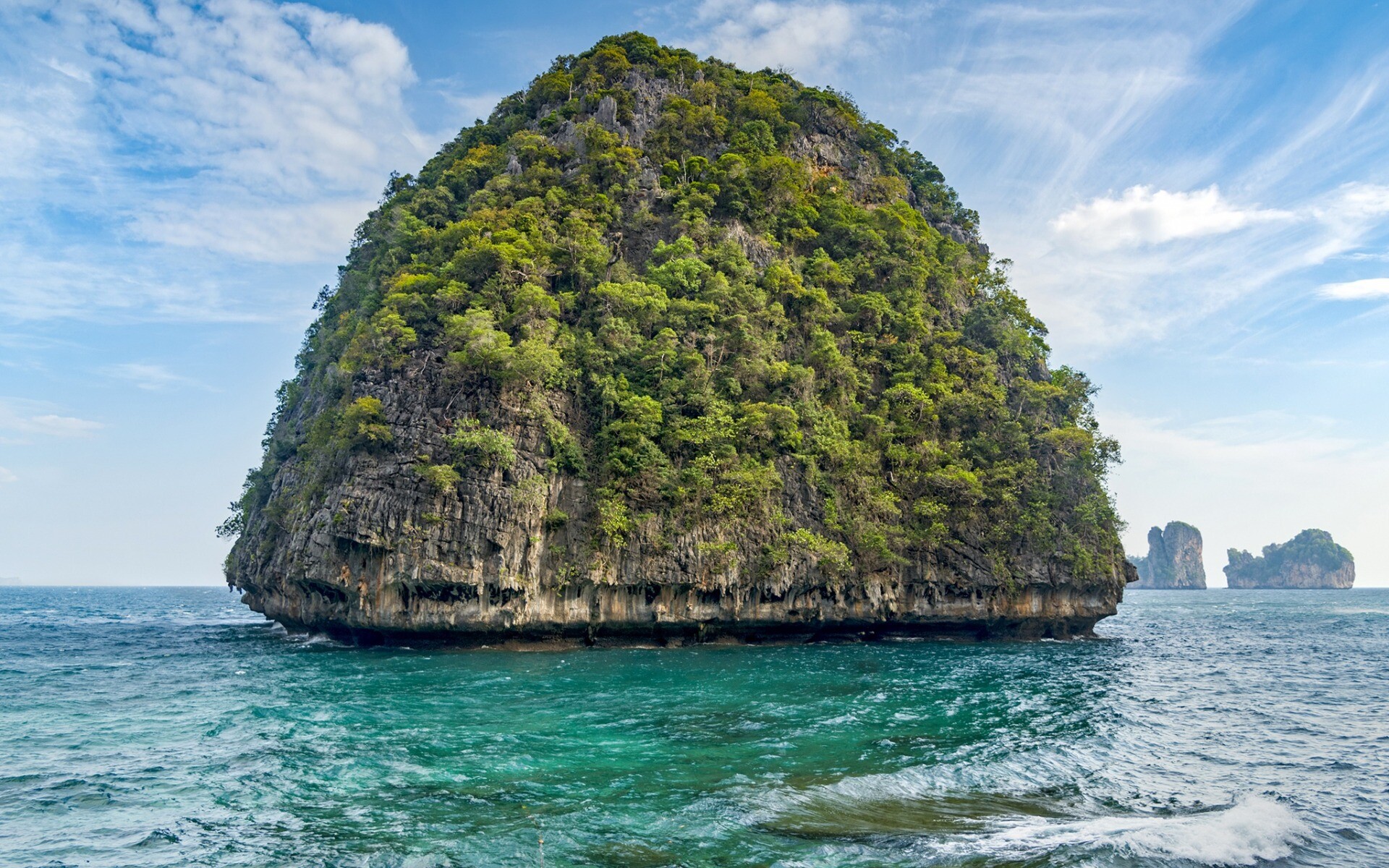 Phi Phi: Loh Samah Bay, Tropical island, Cliff, Andaman Sea. 1920x1200 HD Background.