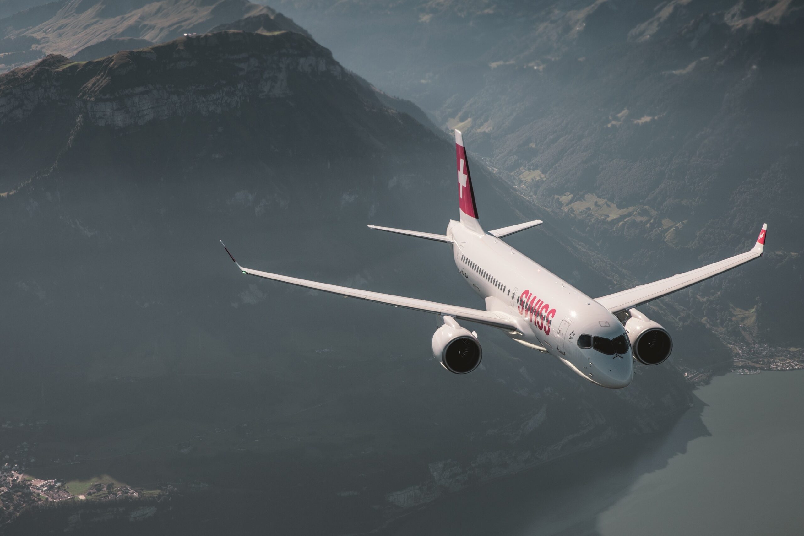 Bombardier CS100, Technological advancement, Surface aeroshark, Swiss aircraft, 2560x1710 HD Desktop