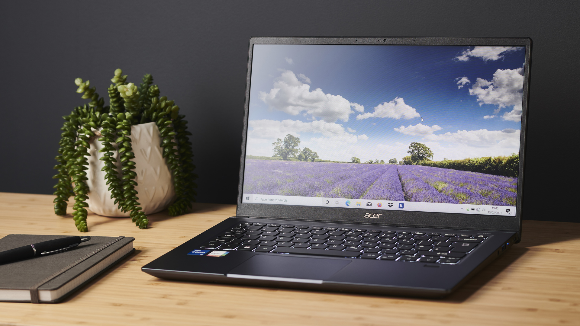 Best Acer laptops, TechRadar, Acer, 1920x1080 Full HD Desktop