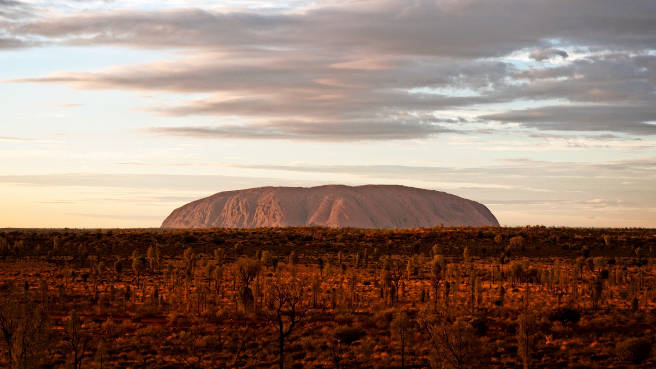 Uluru, Northern Territory, Heart of Australia, Travel insider, 2690x1510 HD Desktop