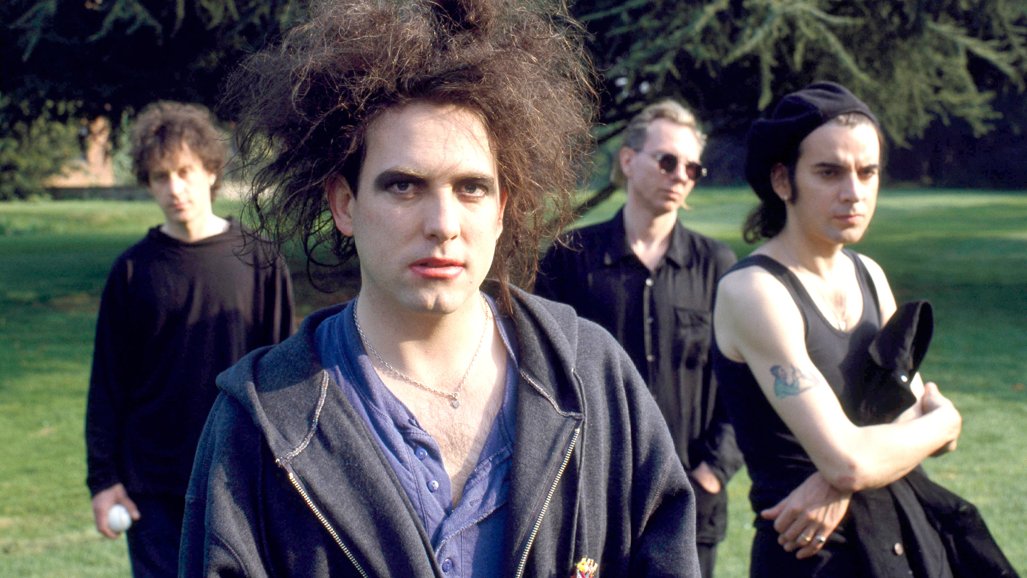 Robert Smith, The Cure frontman, Indie music icon, Rolling Stone feature, 3390x1910 HD Desktop