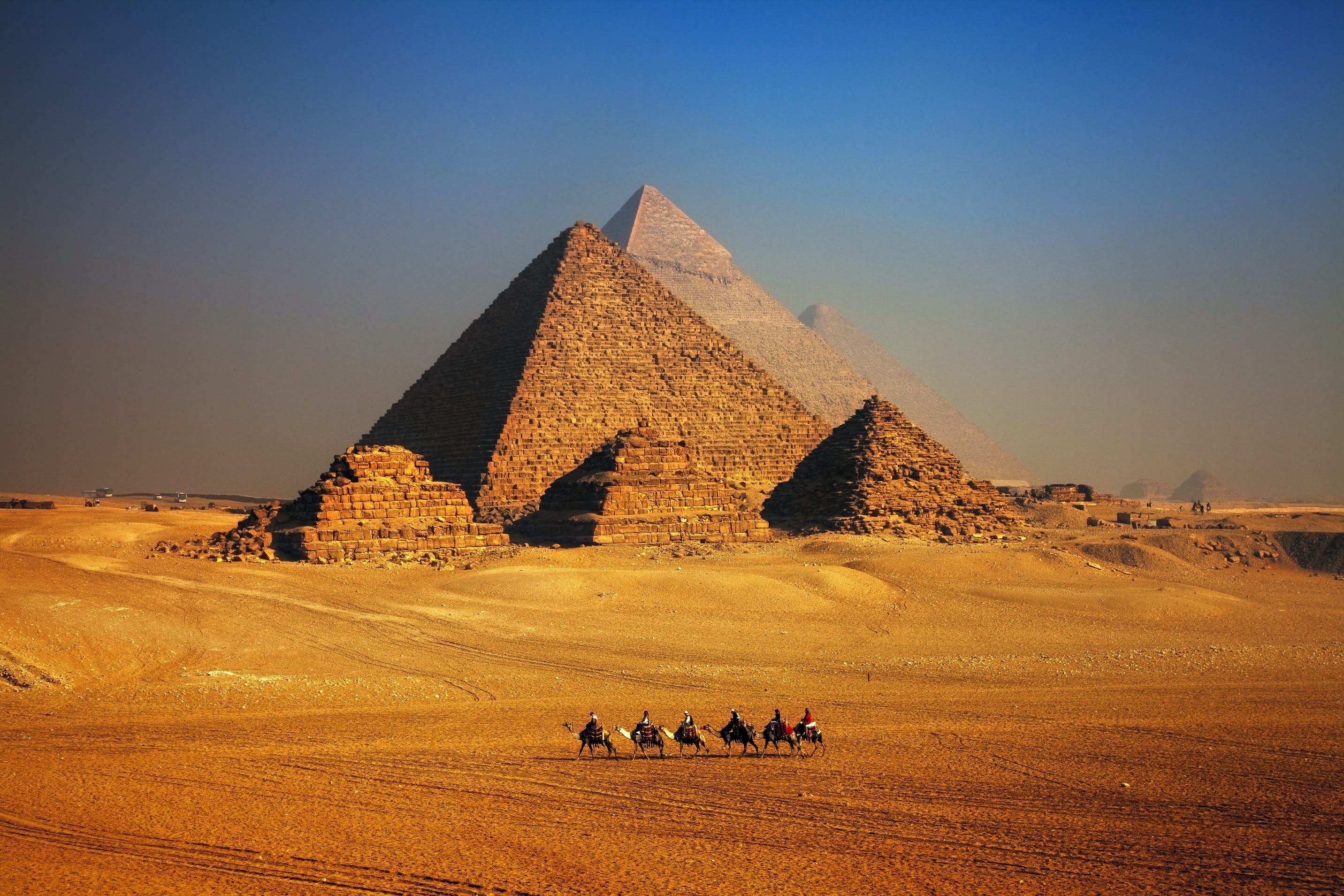 Pyramids of Giza, Cairo's iconic attraction, Lonely Planet gem, Ancient Egyptian treasures, 2870x1910 HD Desktop