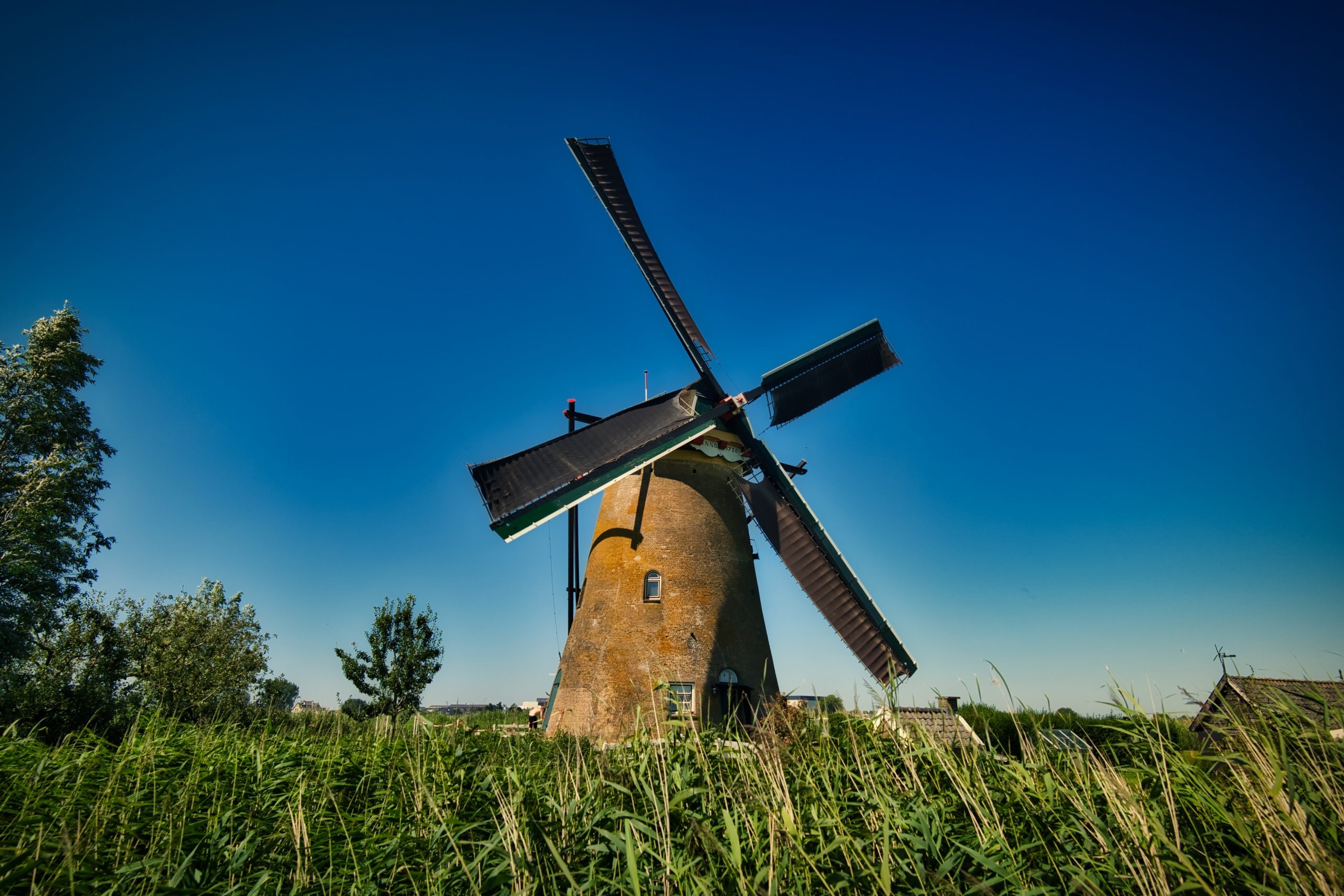 Windmills at Kinderdijk, Dutch heritage, Iconic landmarks, Picturesque countryside, 2560x1710 HD Desktop