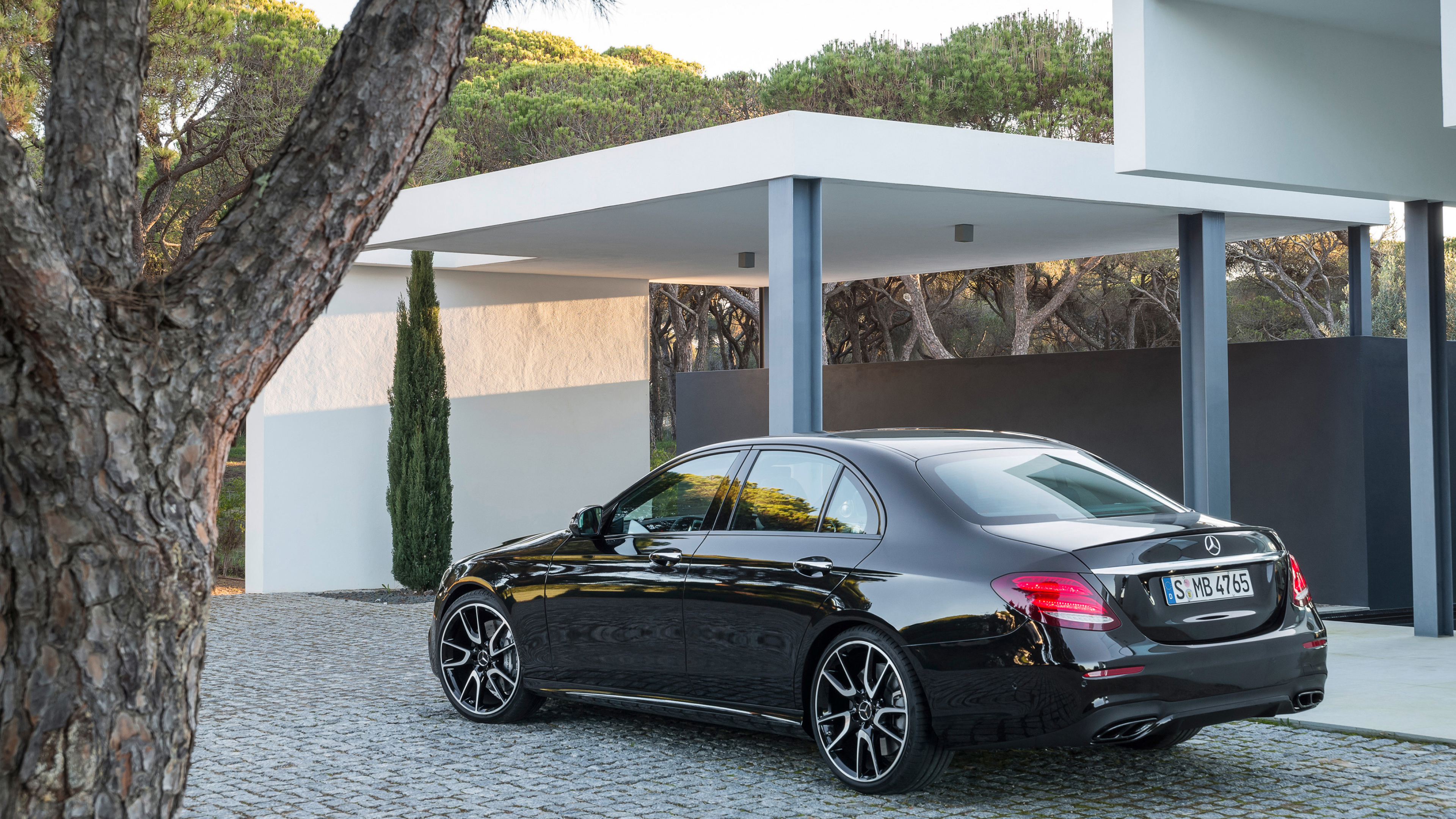 Mercedes-Benz E-Class, Desktop wallpapers, 4K Ultra HD, Luxury car, 3840x2160 4K Desktop