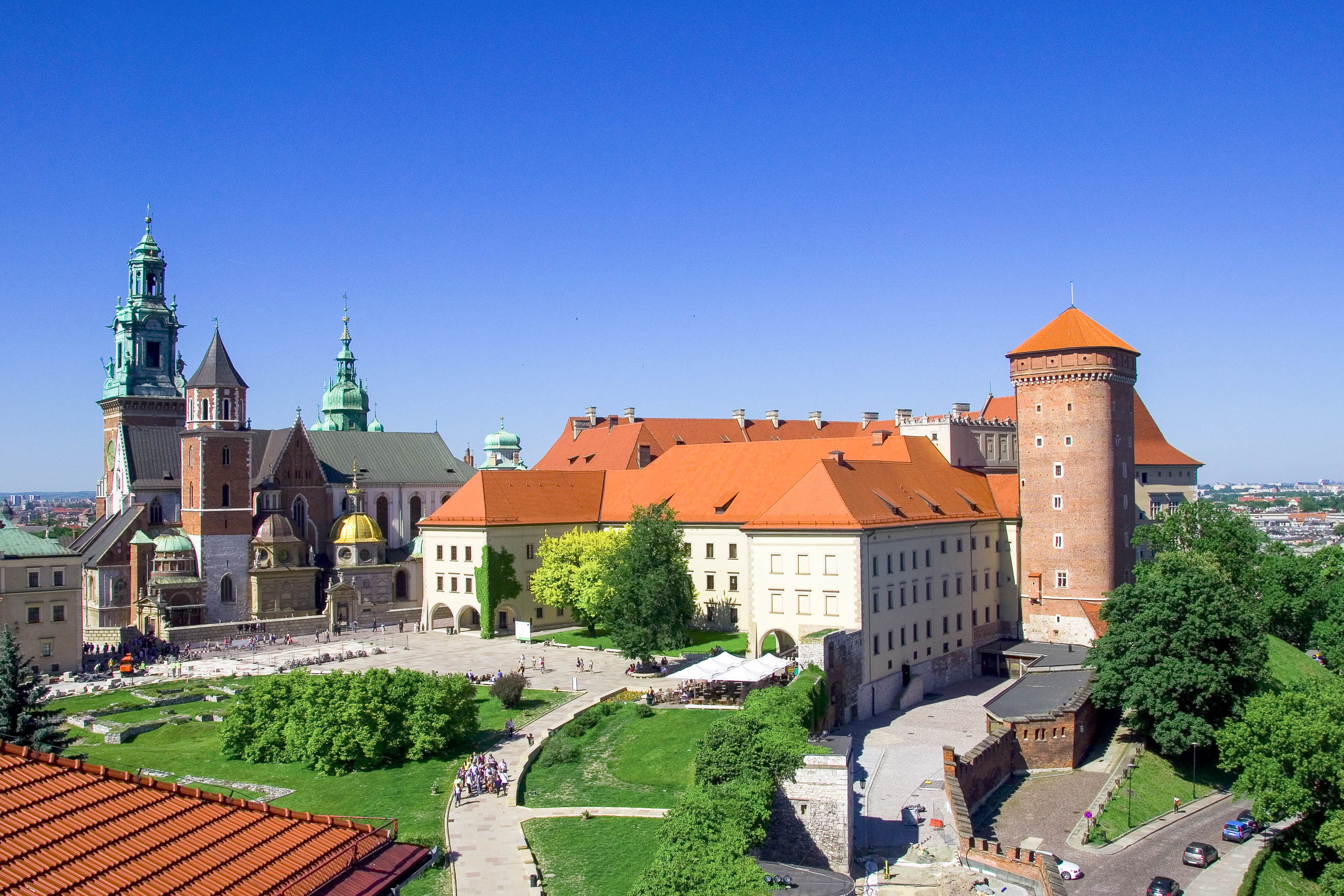 Wawel Castle, Krakow, Franks travelbox, Polish heritage, 2600x1740 HD Desktop