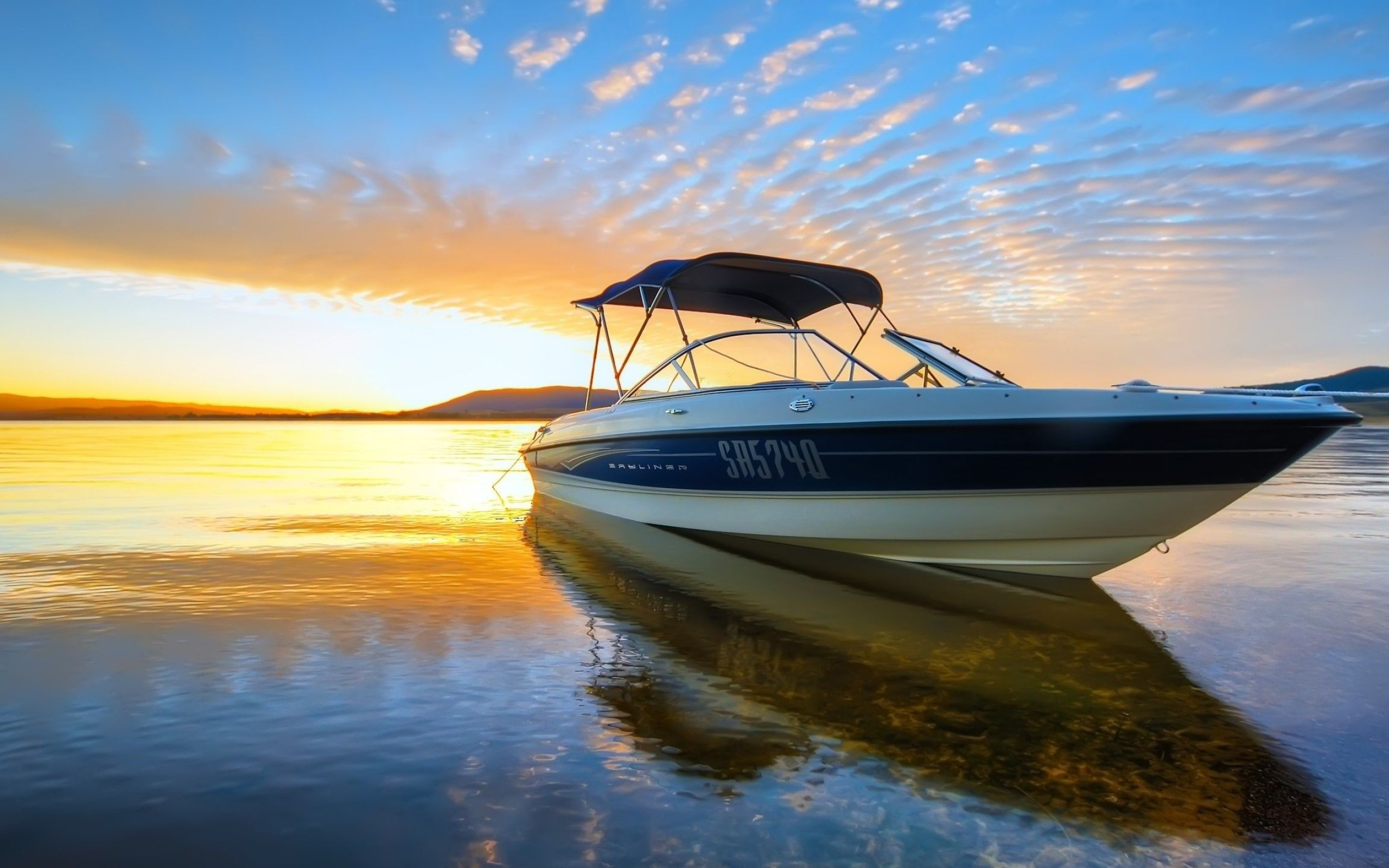 Pleasure Boat: A vessel operated primarily for leisure, Watercraft. 2560x1600 HD Wallpaper.