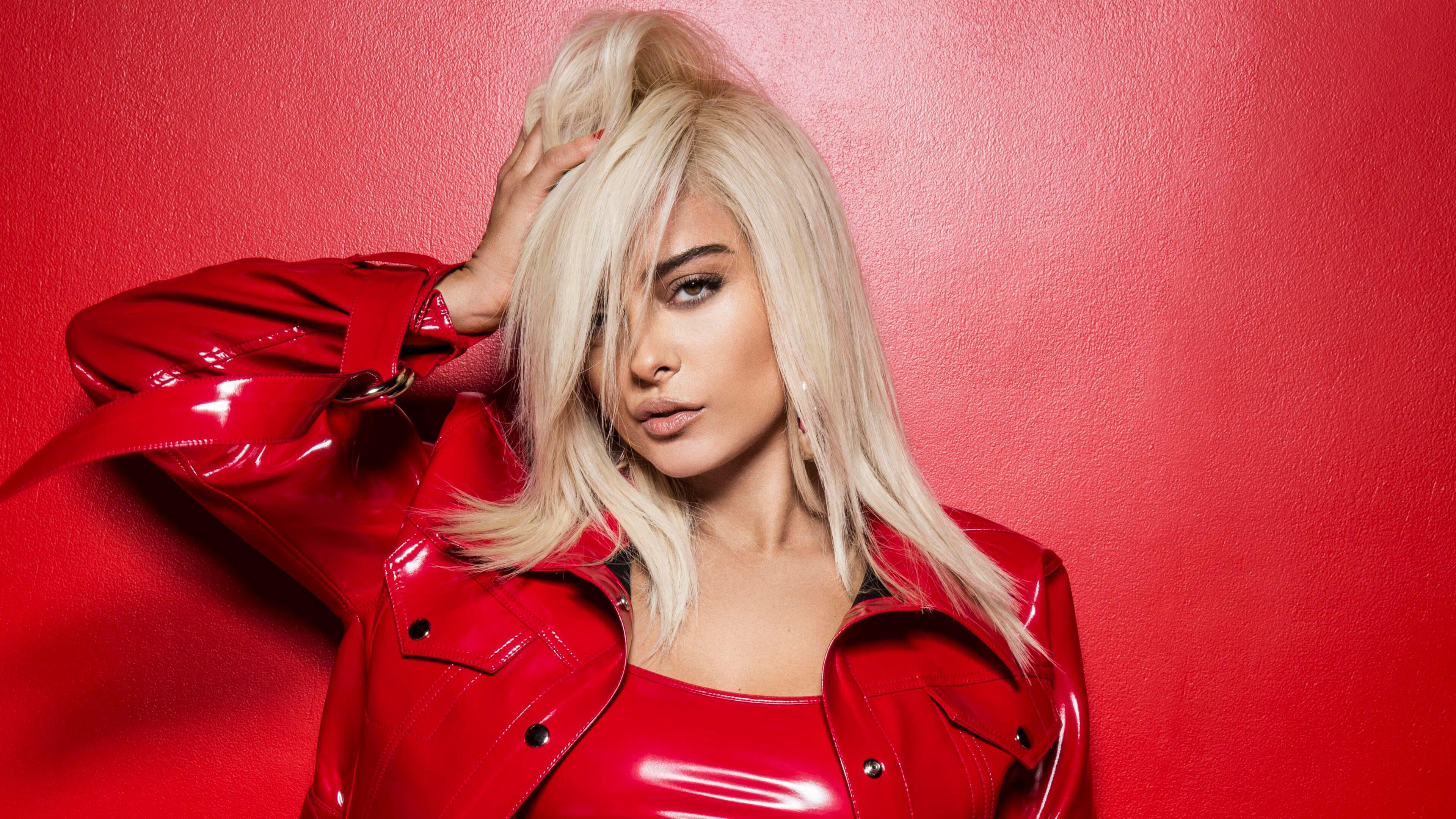 Bebe Rexha: Released her debut extended play in 2015. 3840x2160 4K Background.
