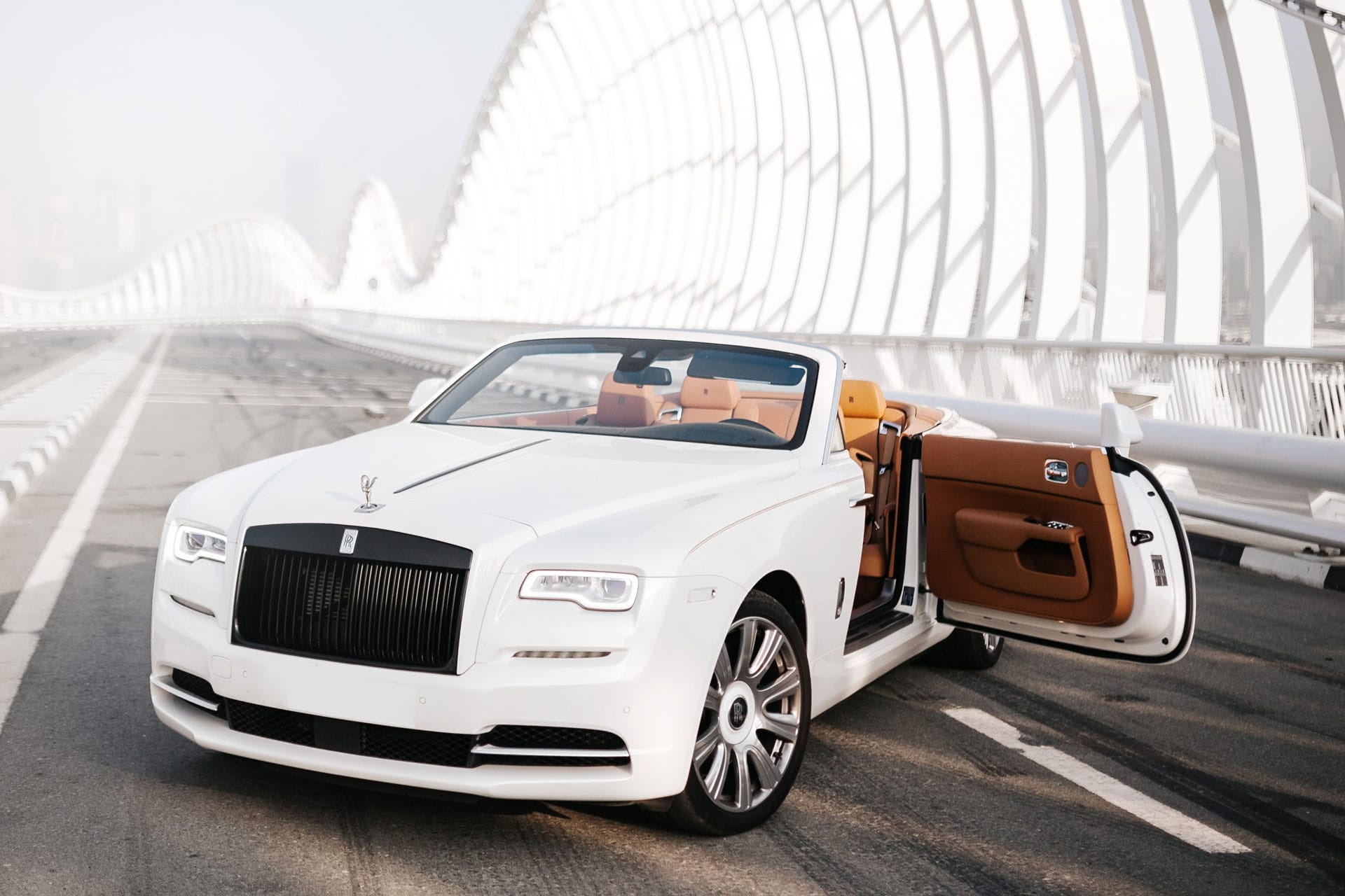 Rolls-Royce Dawn, Luxurious getaway, Dubai dream, Remarkable rental, 1920x1280 HD Desktop