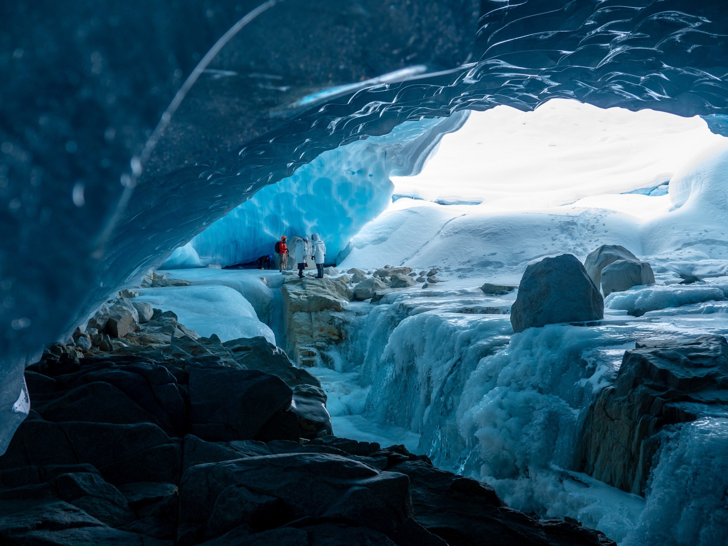 Ice Cave, Ultimate adventure, Whistler's hidden gem, No Limits Helicopters, 2470x1850 HD Desktop