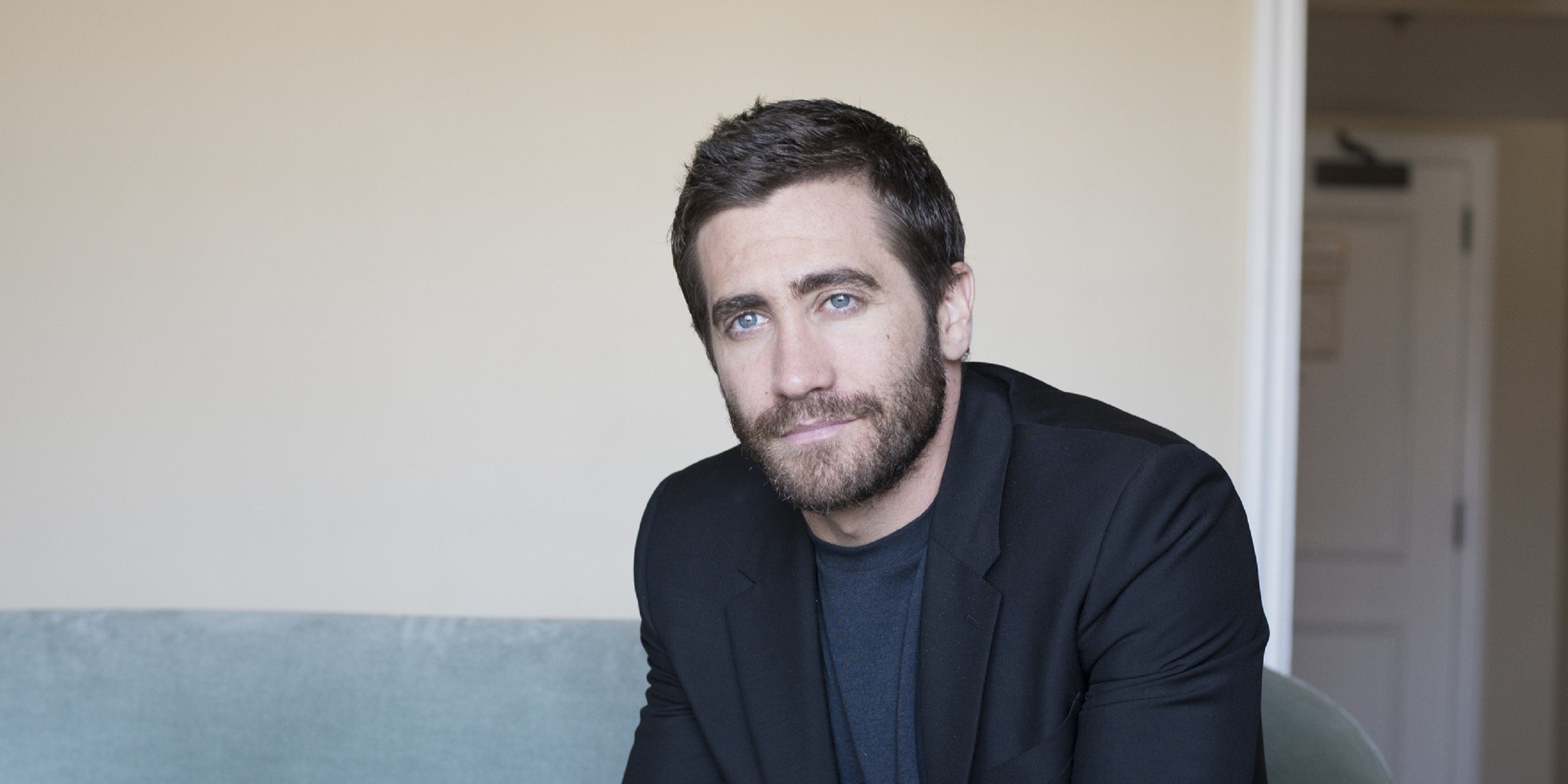 Jake Gyllenhaal: Was cast as Danny Robbins in a 1991 comedy Western film, City Slickers. 2880x1440 Dual Screen Wallpaper.