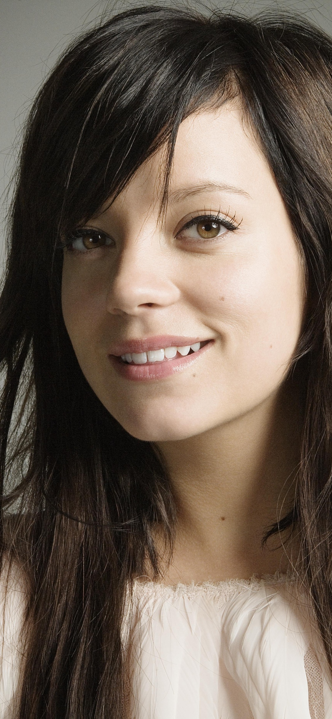Lily Allen, iPhone wallpapers, Images backgrounds, Photos and pictures, 1130x2440 HD Handy