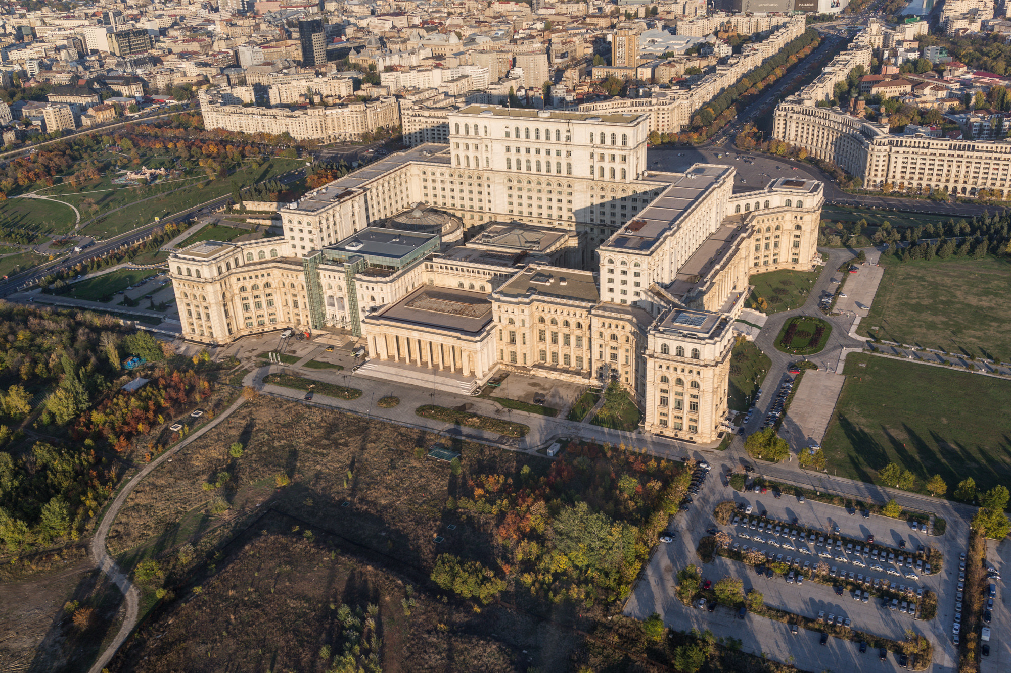 Palace of Parliament, Bucharest visit, Romanian masterpiece, Stunning architecture, 2000x1340 HD Desktop