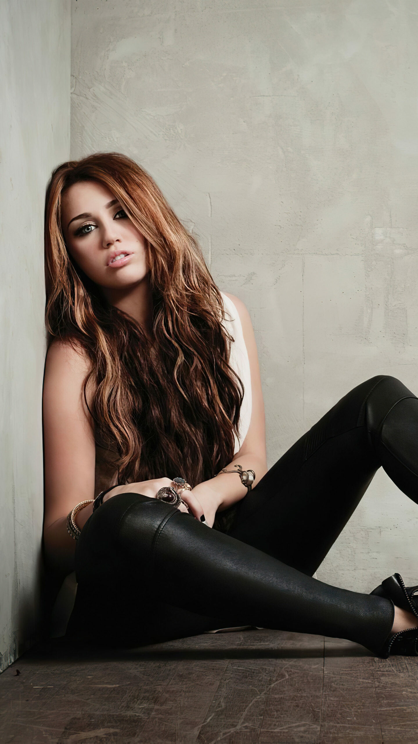 Miley Cyrus (Promis), Miley Cyrus, Promis 2020, 1440x2560 HD Handy